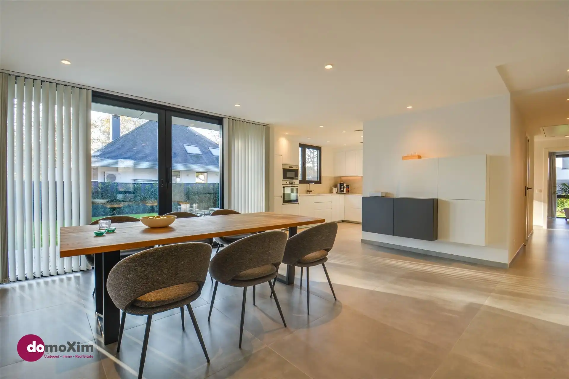 Hoogwaardig afgewerkte, instapklare bungalow in residentiële wijk Lievekensbossen foto 7