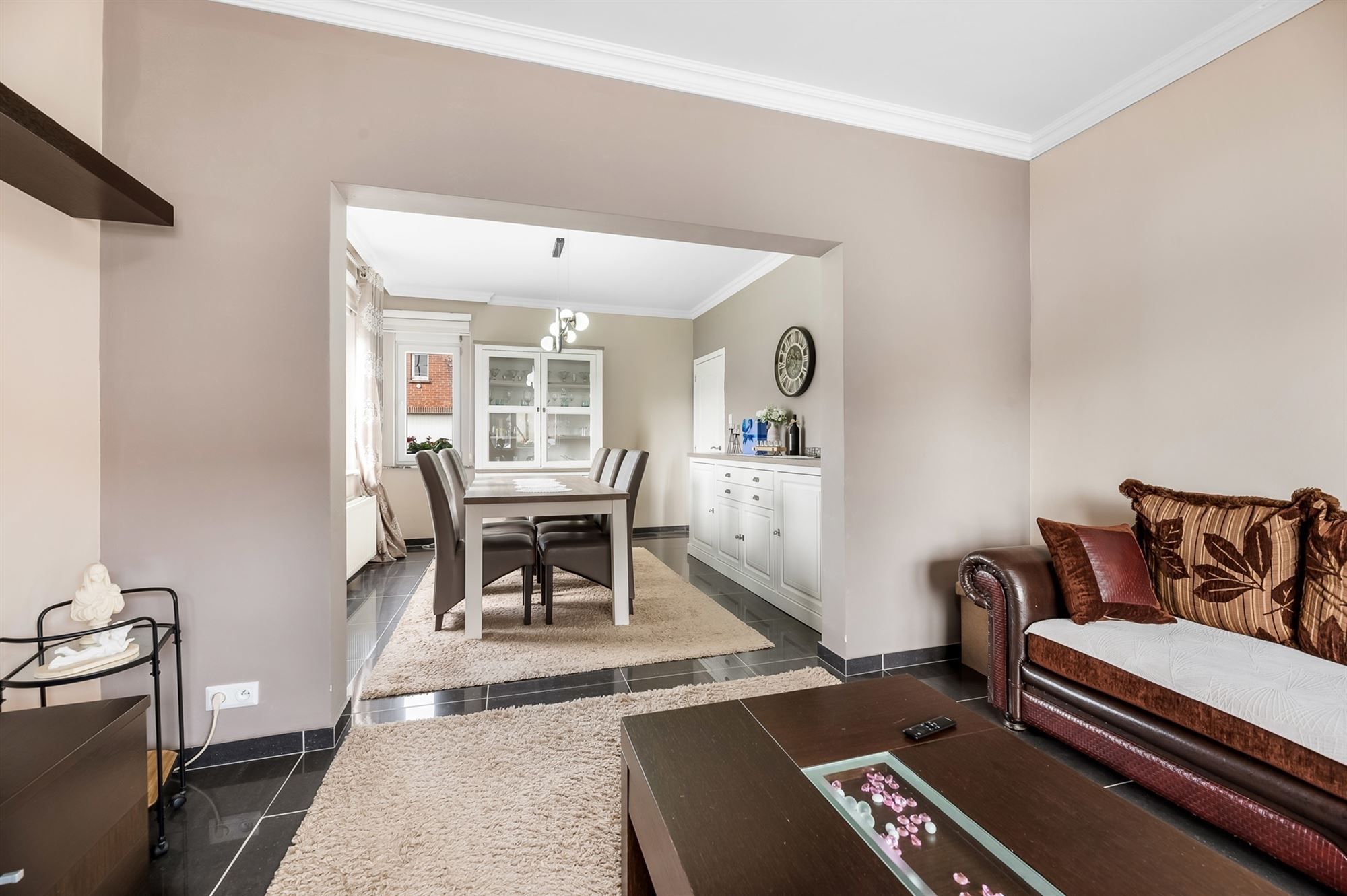 GOED ONDERHOUDEN EN RECENT GERENOVEERDE WONING TE HEPPEN foto 2