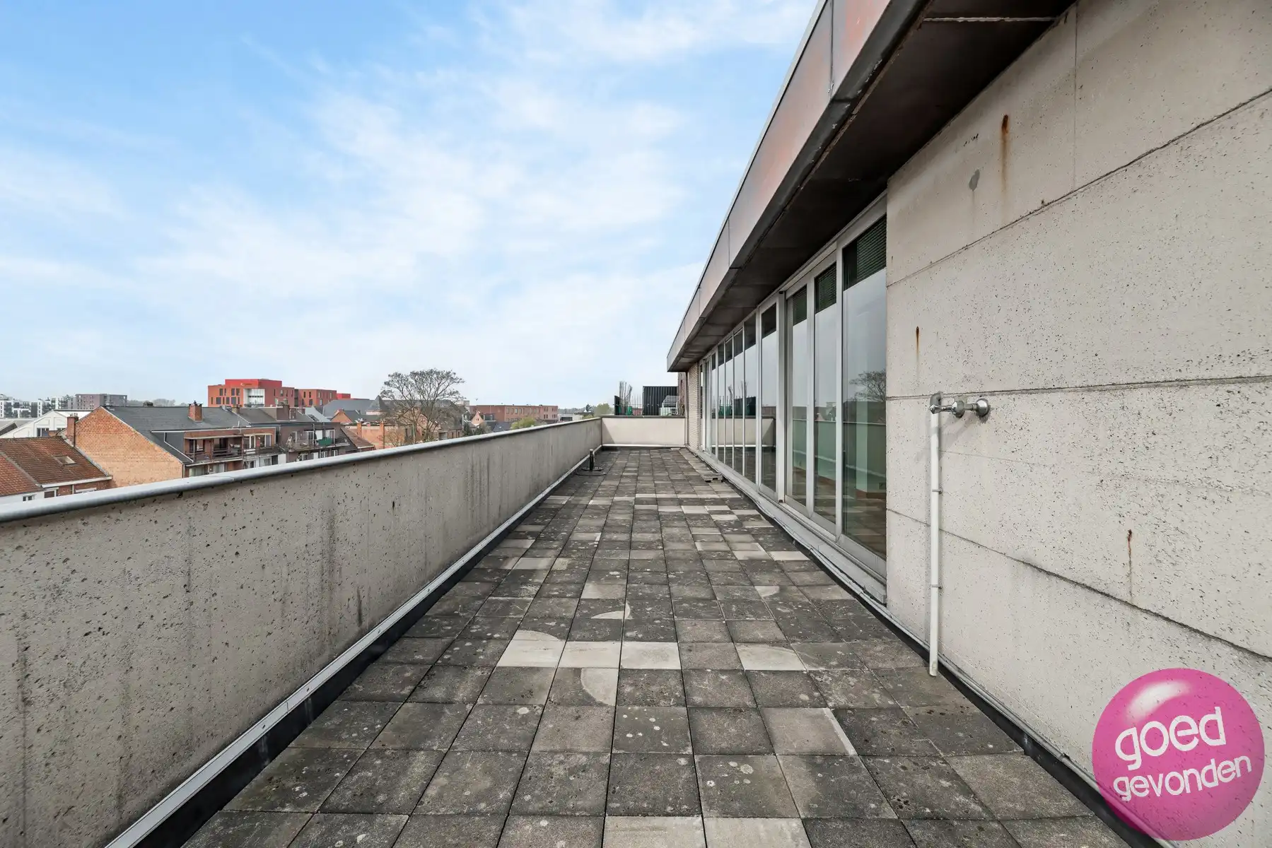 PENTOUSE 145 m² - 2 SLK - TERRAS 100 m² - LIFT - PARKING MGL foto 13