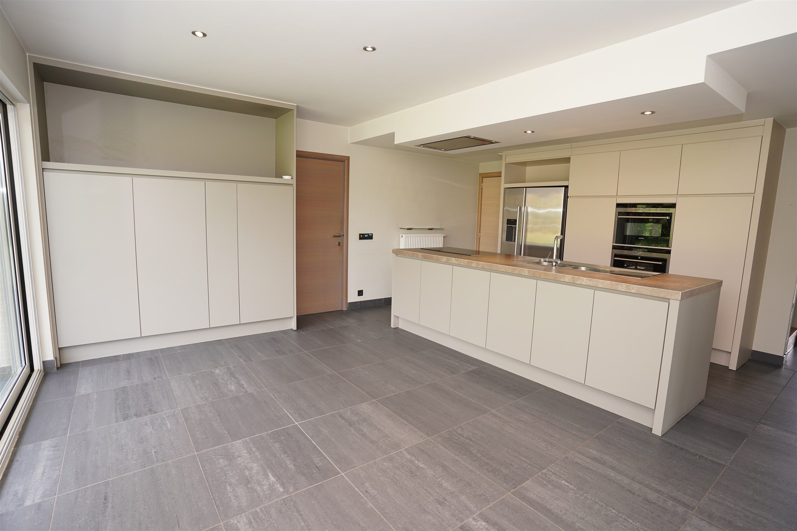 Bijzonder uime halfopen woning met Landelijke Rust op 954 m! foto 7