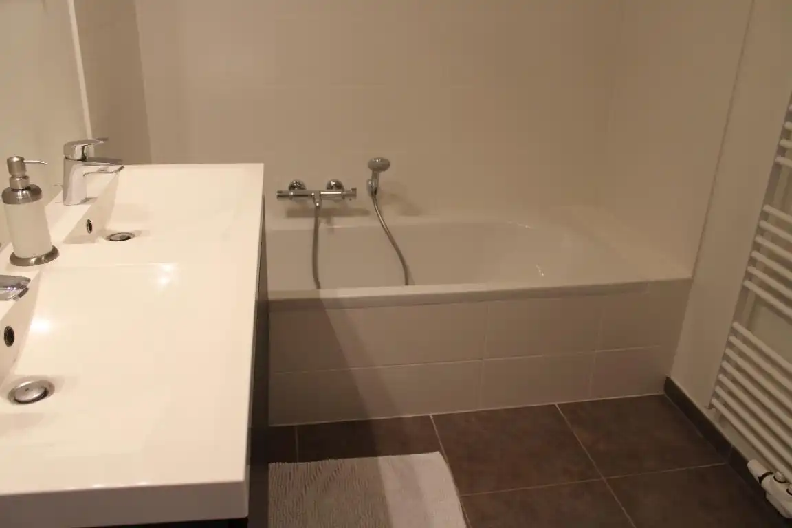 Bemeubeld appartement foto 12