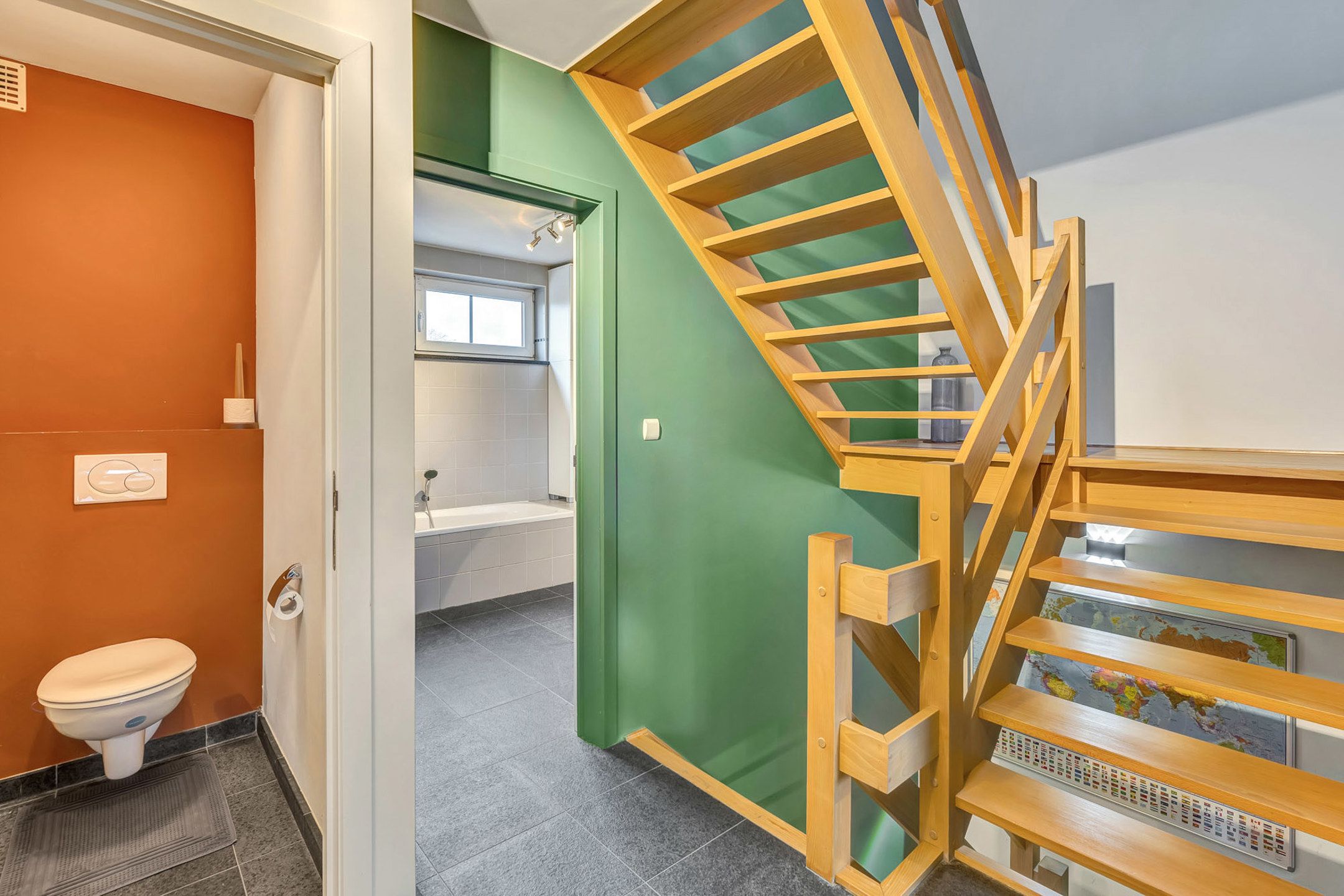 Ruime, instapklare HOB met 4 slpks, garage en tuin foto 12