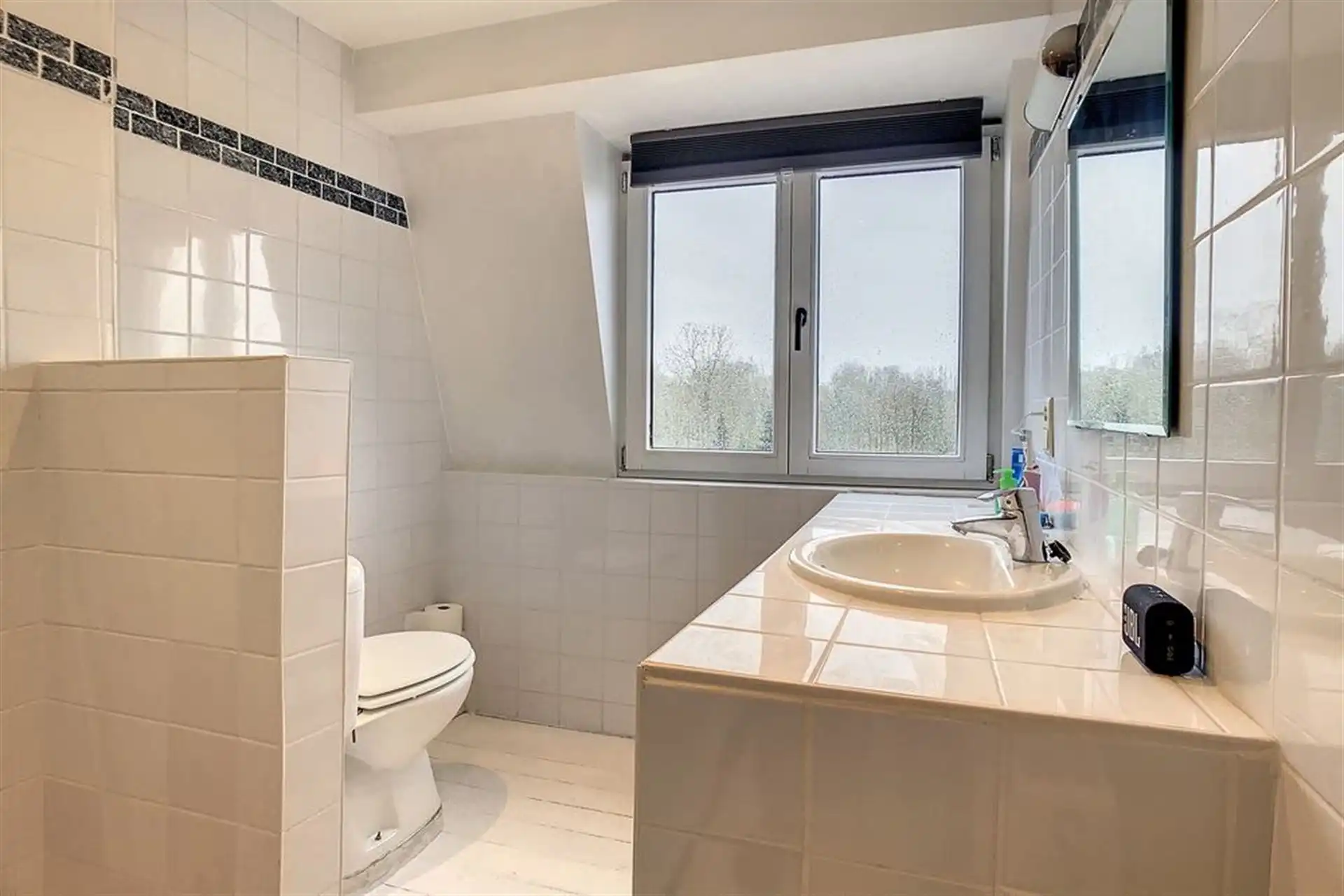 Gerenoveerde woning foto 18