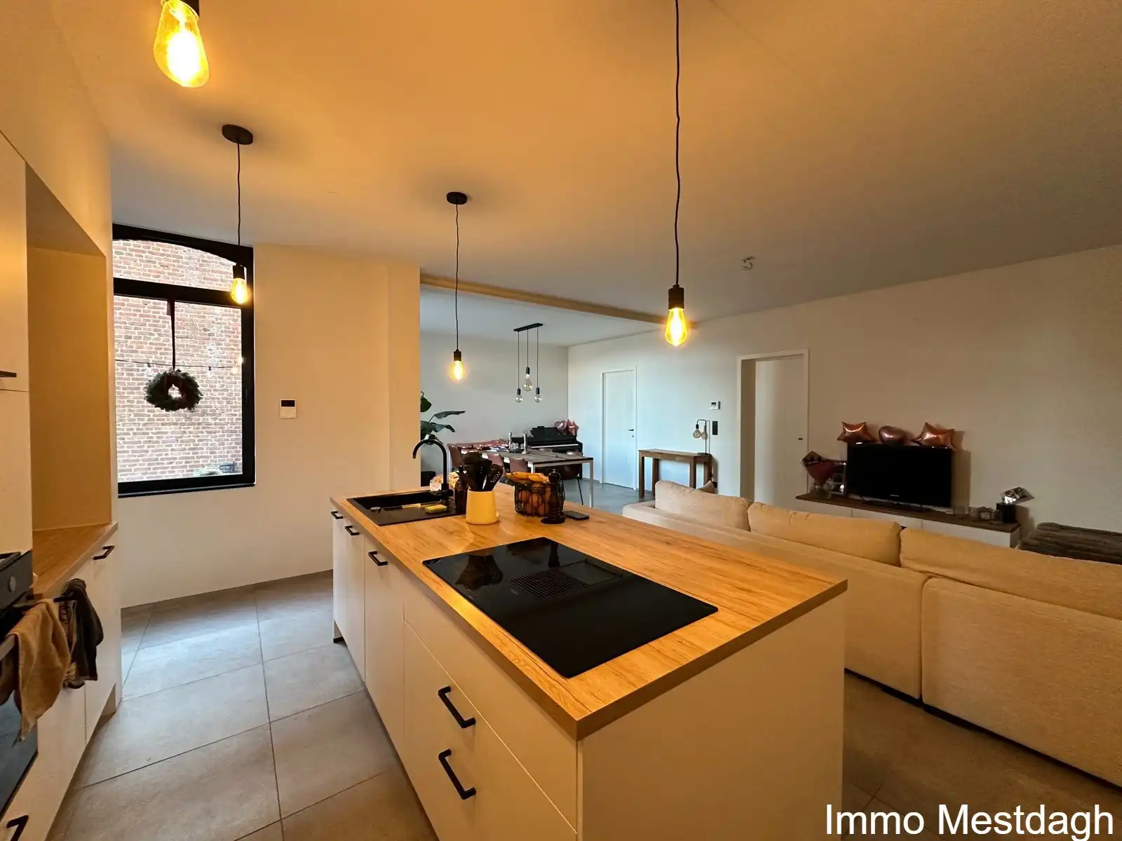 Prachtig modern appartement met terras en parking – Hartje Diest foto 7