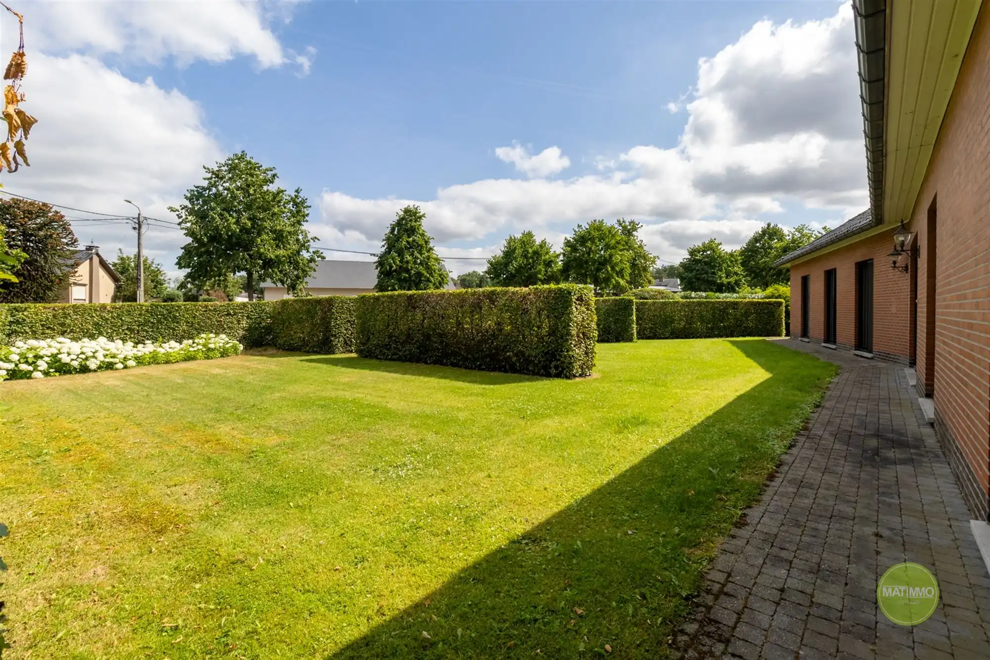Rustig gelegen woning op een perceel van ruim 2.275 m2 foto 39