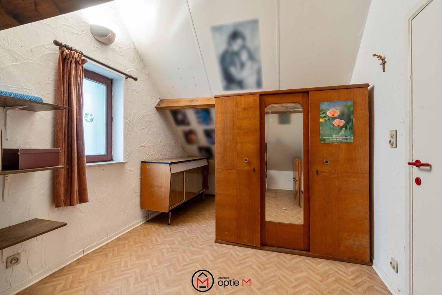 Rustig gelegen gezinswoning met 4 slaapkamers en ruime tuin foto 20