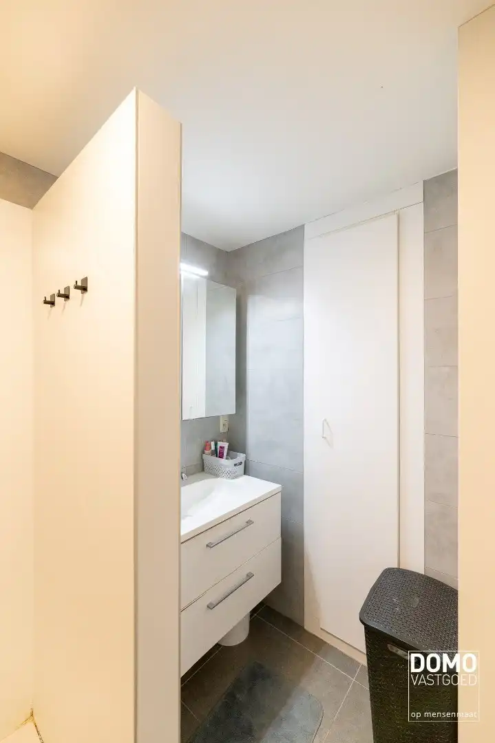 RUIM 2-SLAAPKAMERAPPARTEMENT MET TWEE TERRASSEN EN ENERGIELABEL B foto 13