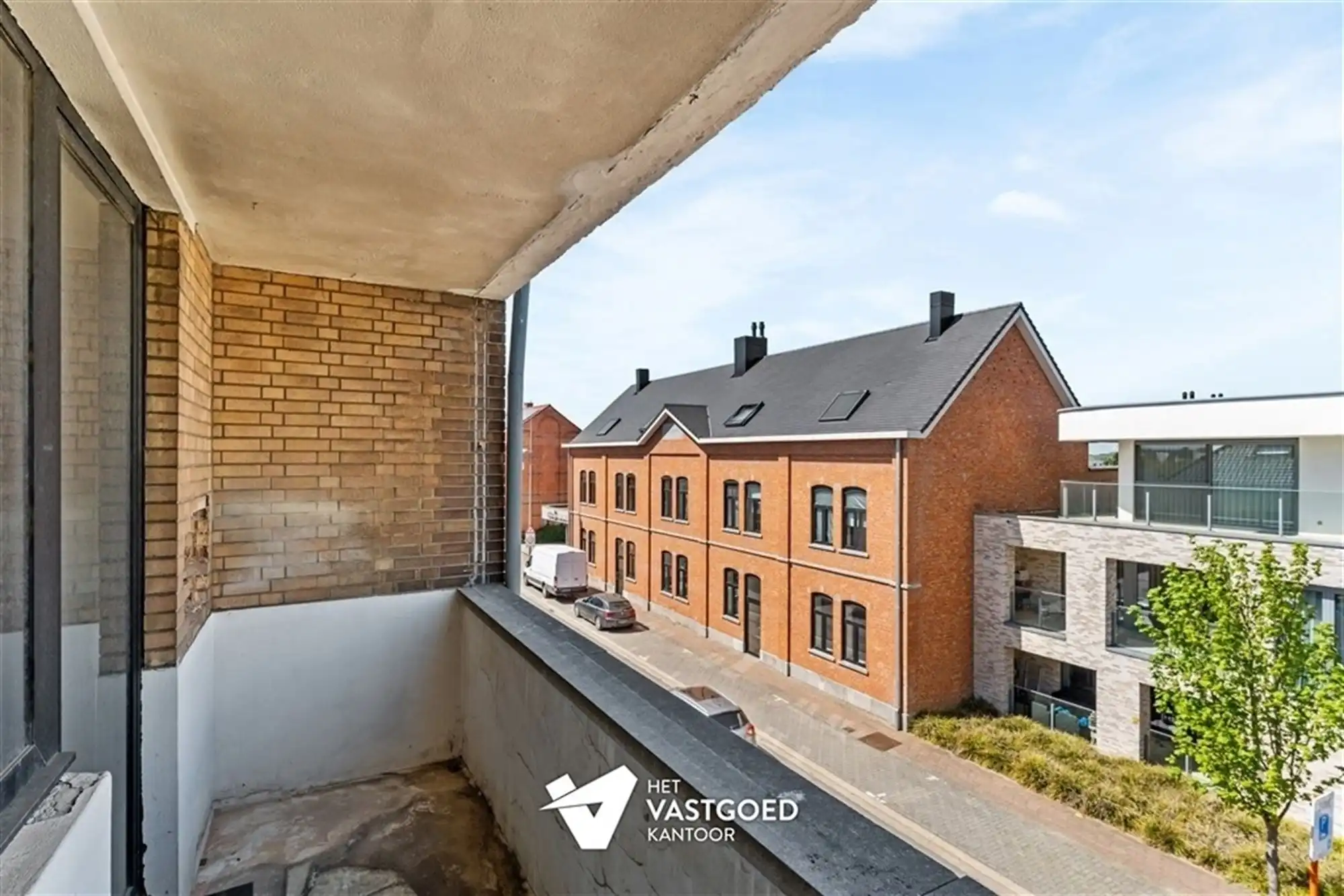 TE RENOVEREN STADSWONING MET RUIME TUIN EN GARAGE IN BERINGEN-CENTRUM foto 19