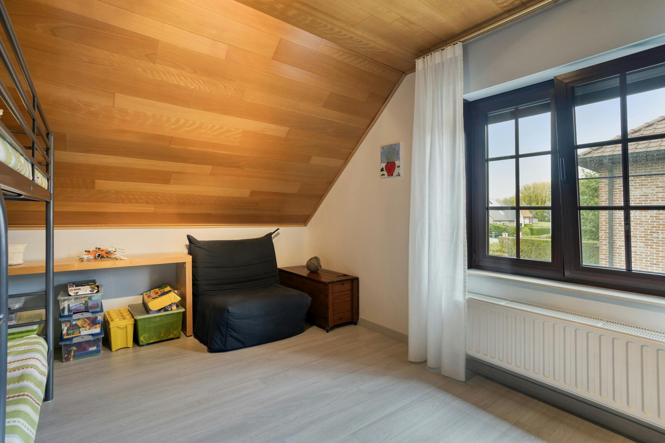 Gezinswoning met 3 slaapkamers en bureau te koop in Drongen foto 12