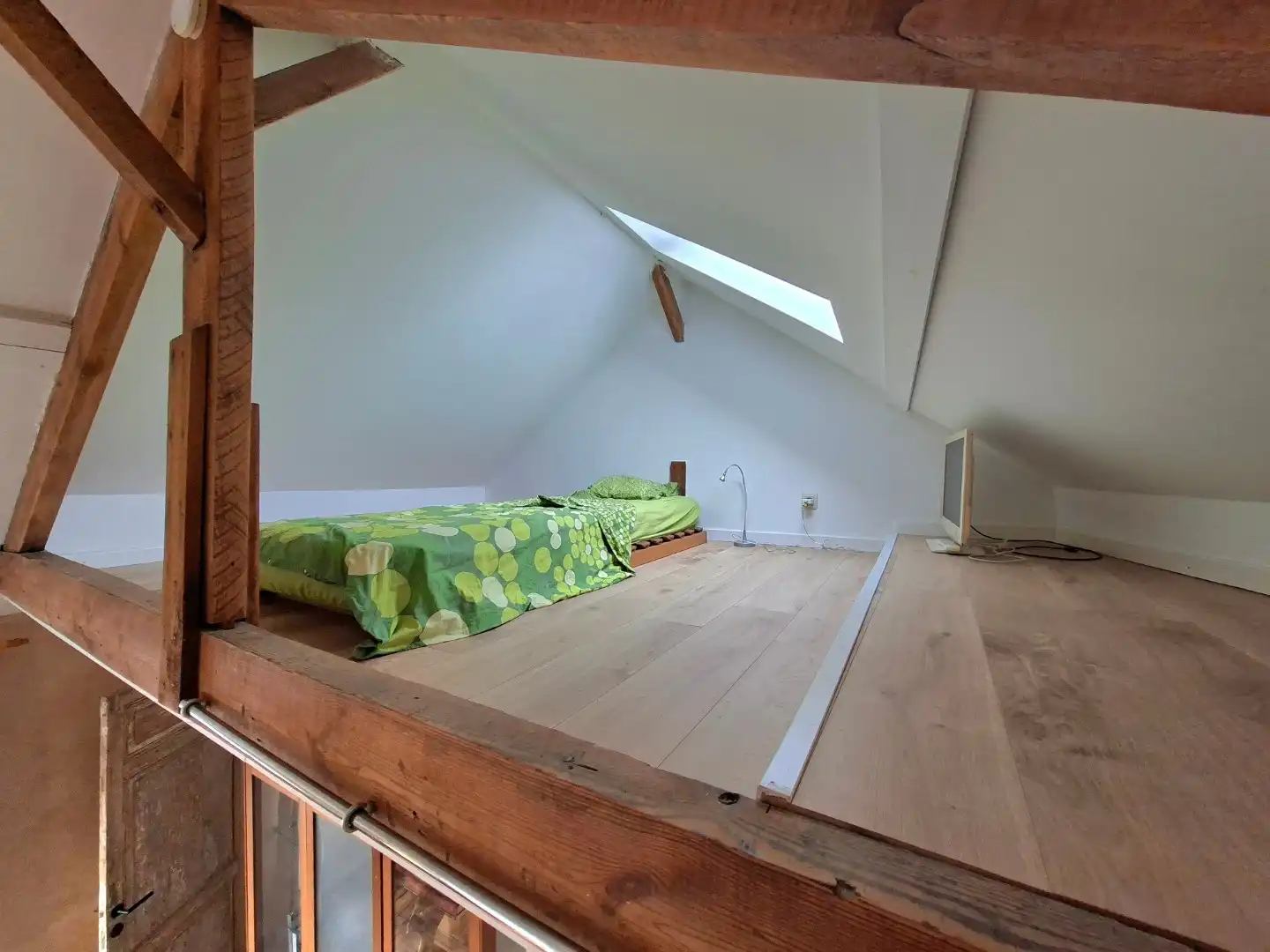 Gezellige dakappartement foto 9