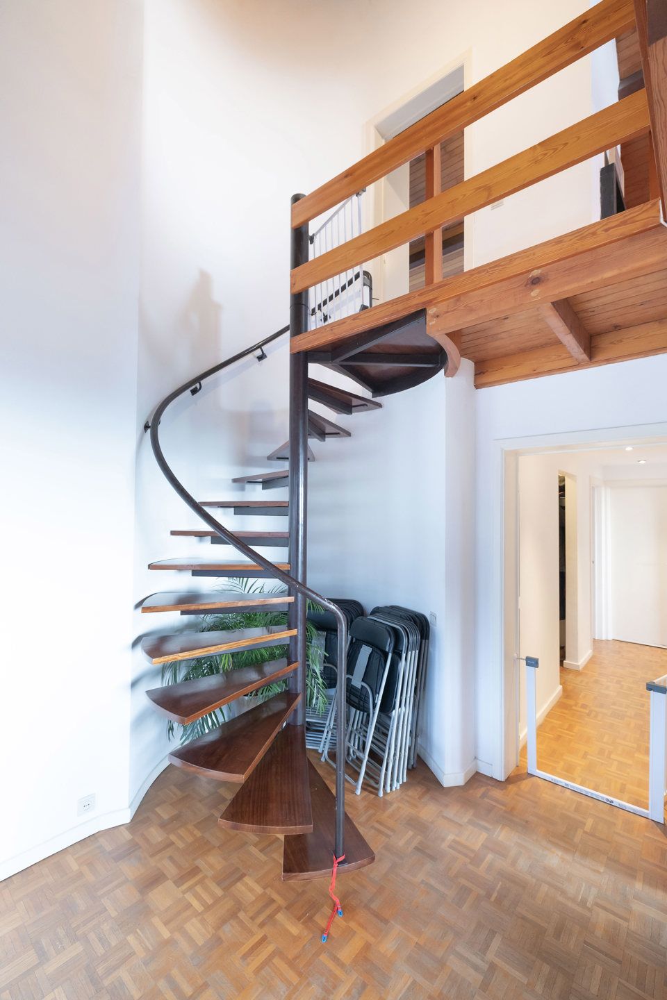 Charmant duplex appartement van ± 140m² met terras foto 17