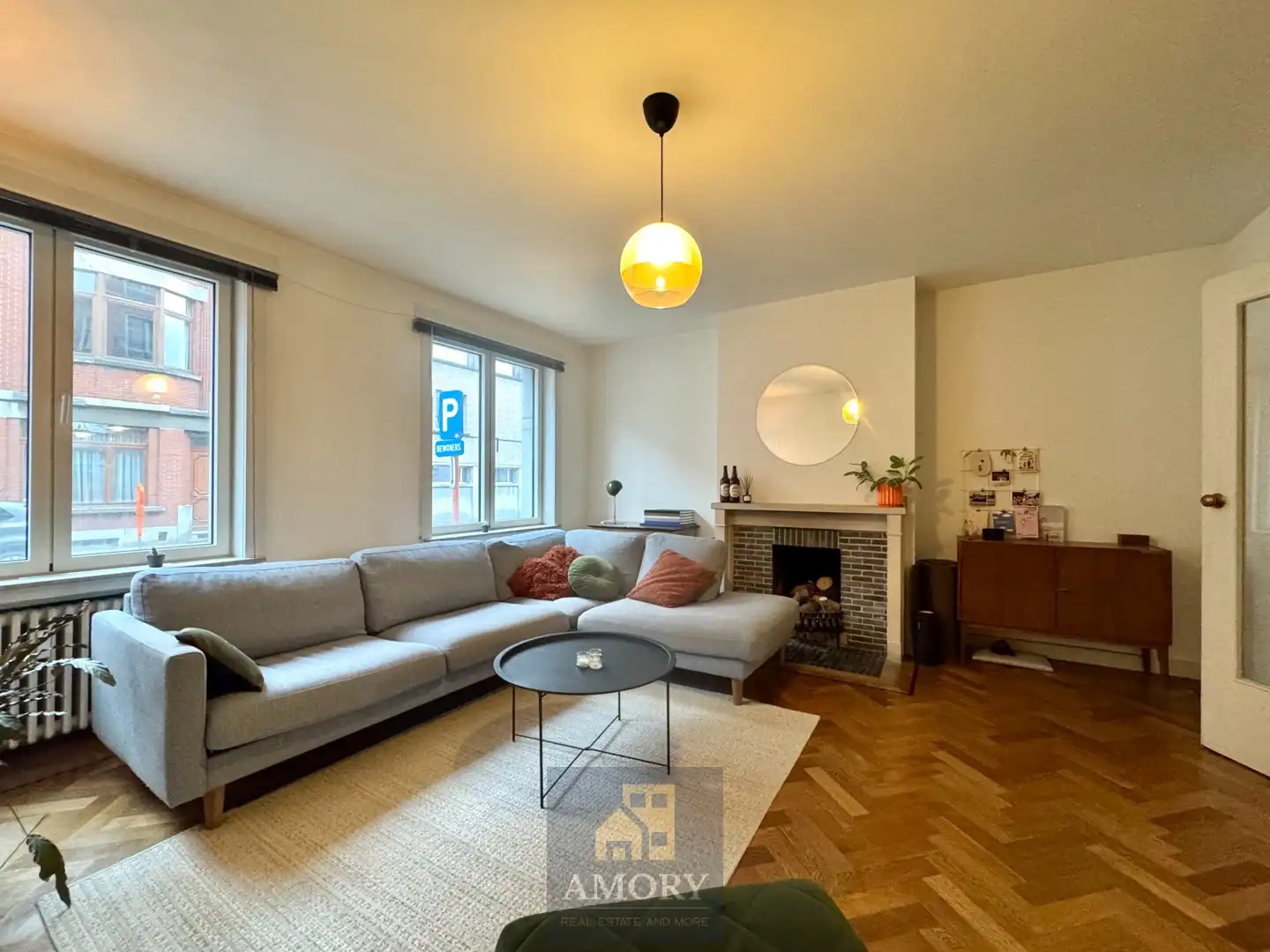 Ruim, charmant 2 slpk-app met terras nabij Gent St. Pieters + GARAGE foto 2