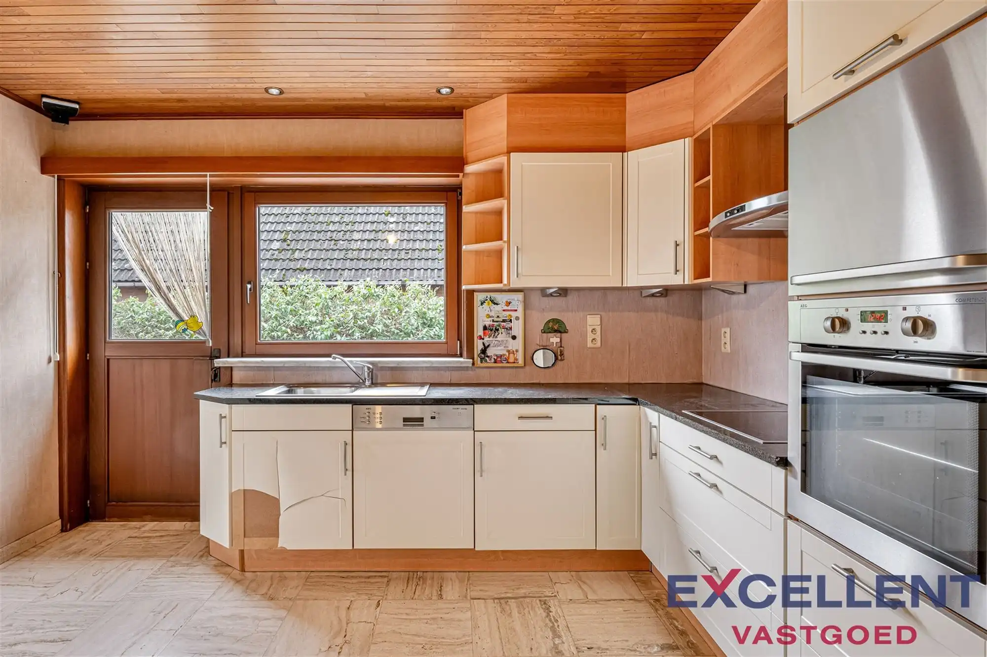 Rustig gelegen en goed bereikbare woning te koop foto 7