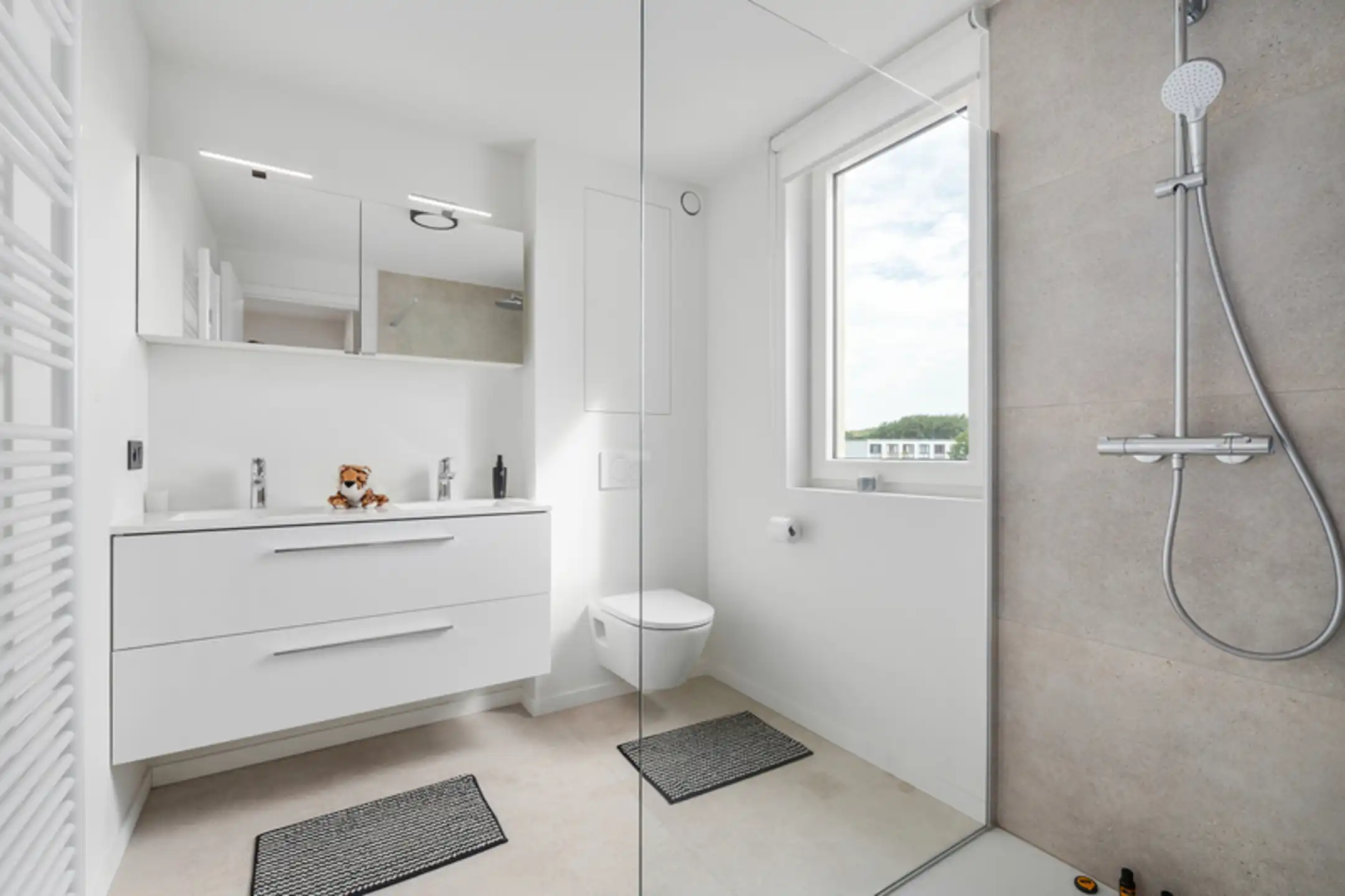 Instapklare vakantiewoningen, eigen gebruik of investering! foto 38
