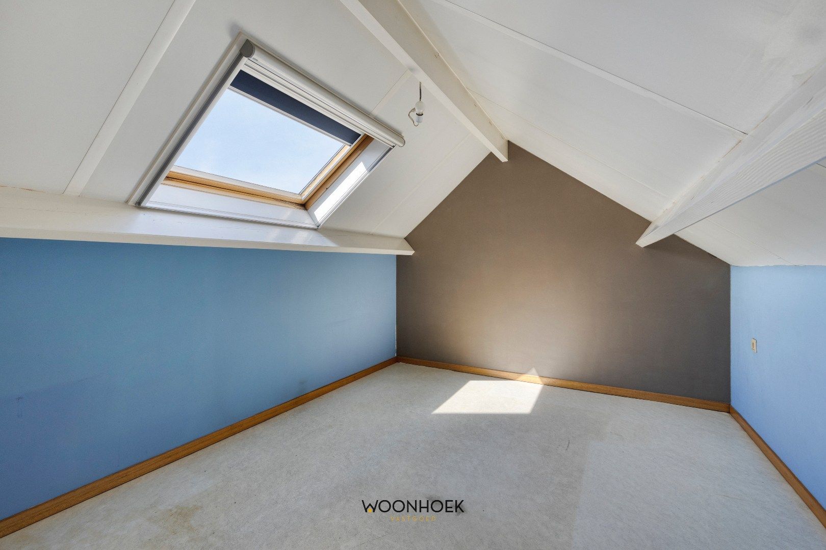 Ruime woning met 4 slpk en grote tuin in Zeveneken centrum! foto 14