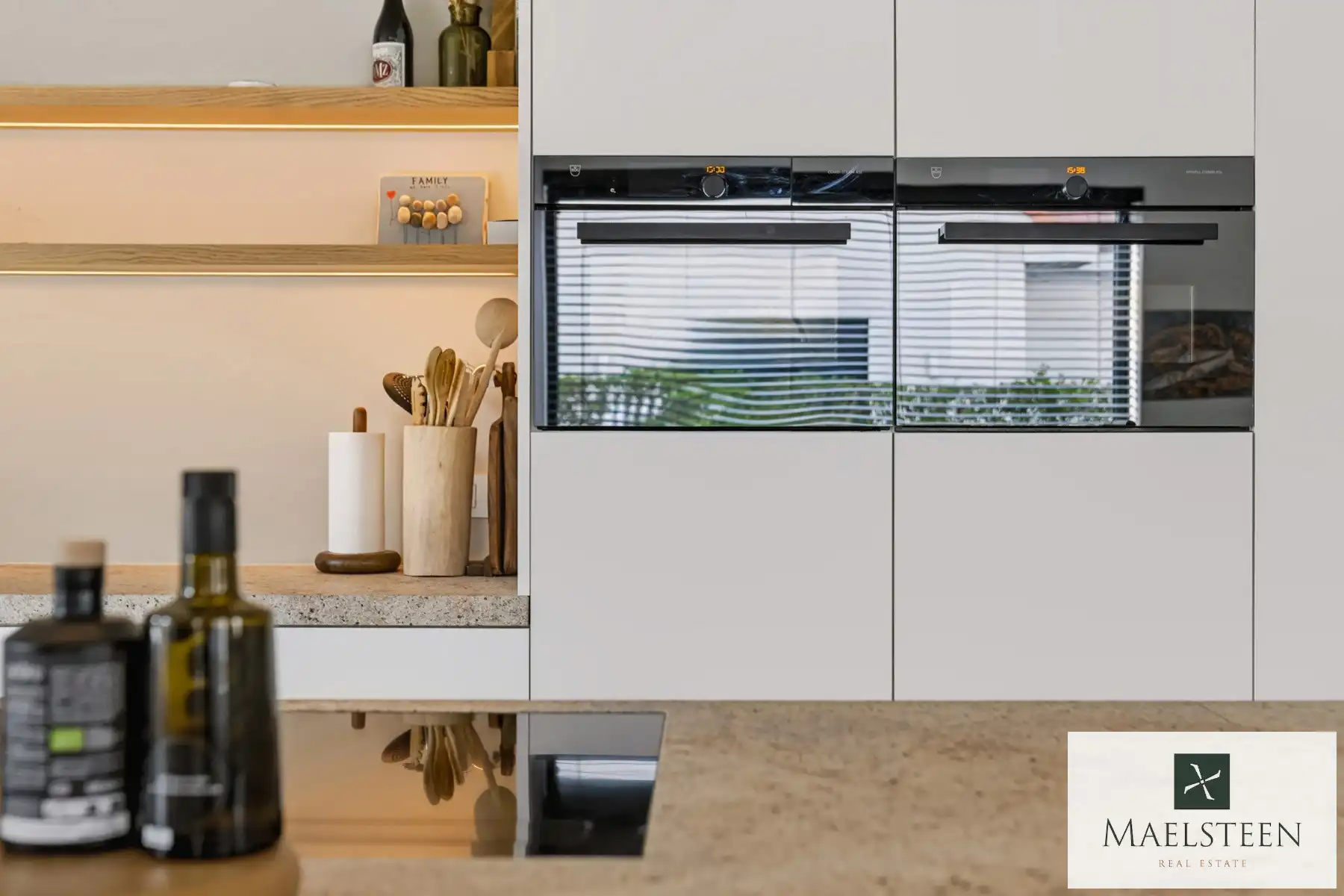 Top afgewerkte, instapklare villa op 1076 m² in Sint-Andries foto 10