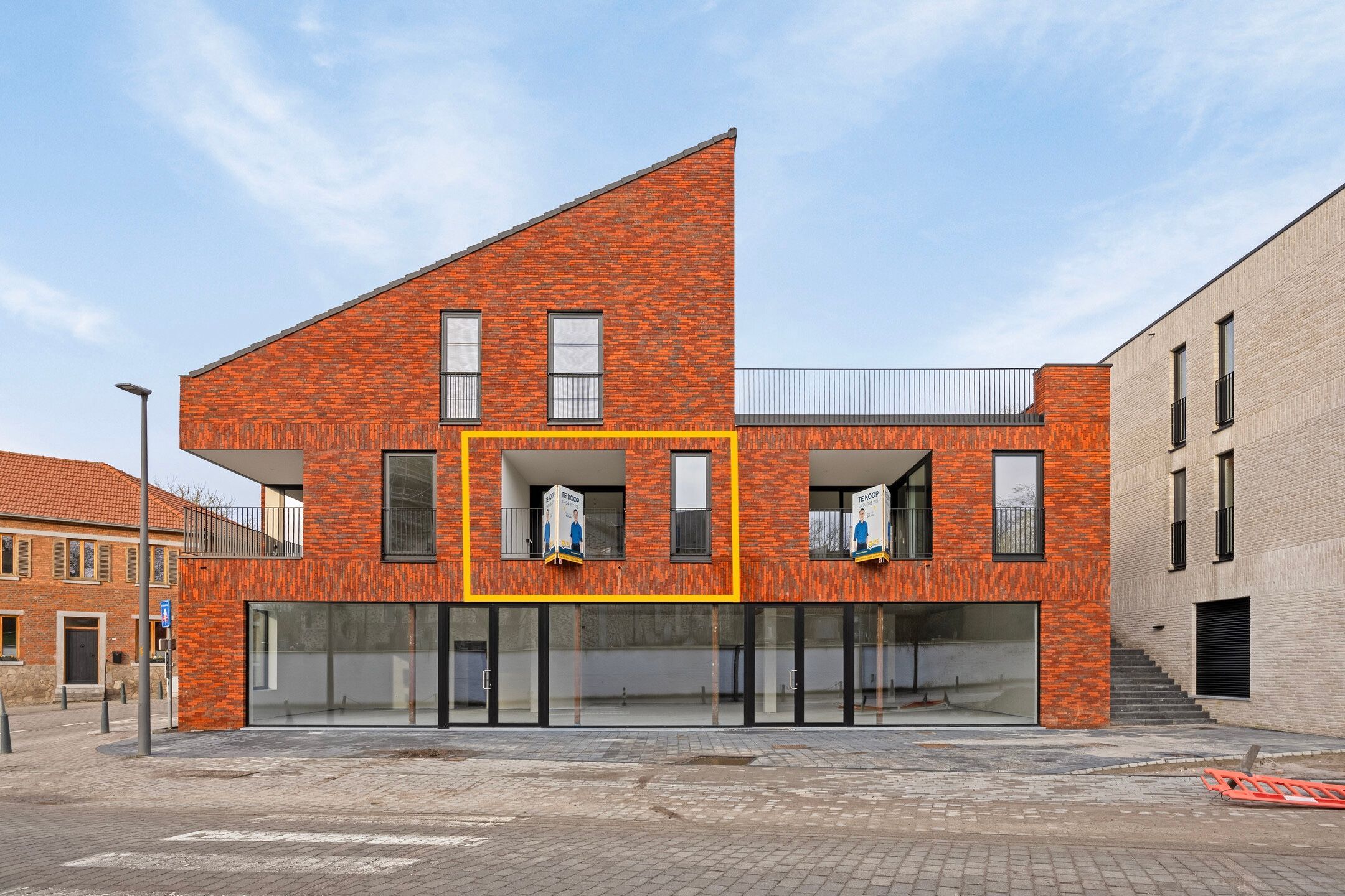 App: 1 slpk in hartje Bierbeek foto {{pictureIndex}}