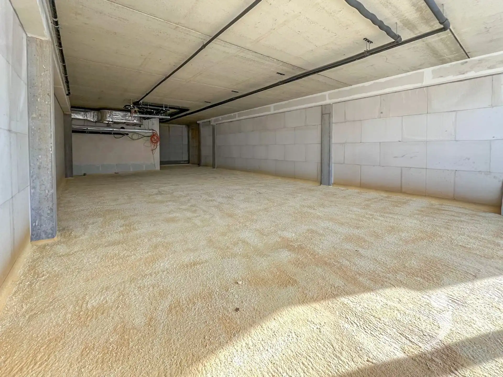 Commerciële ruimte te koop in nieuwbouwcomplex! foto 6