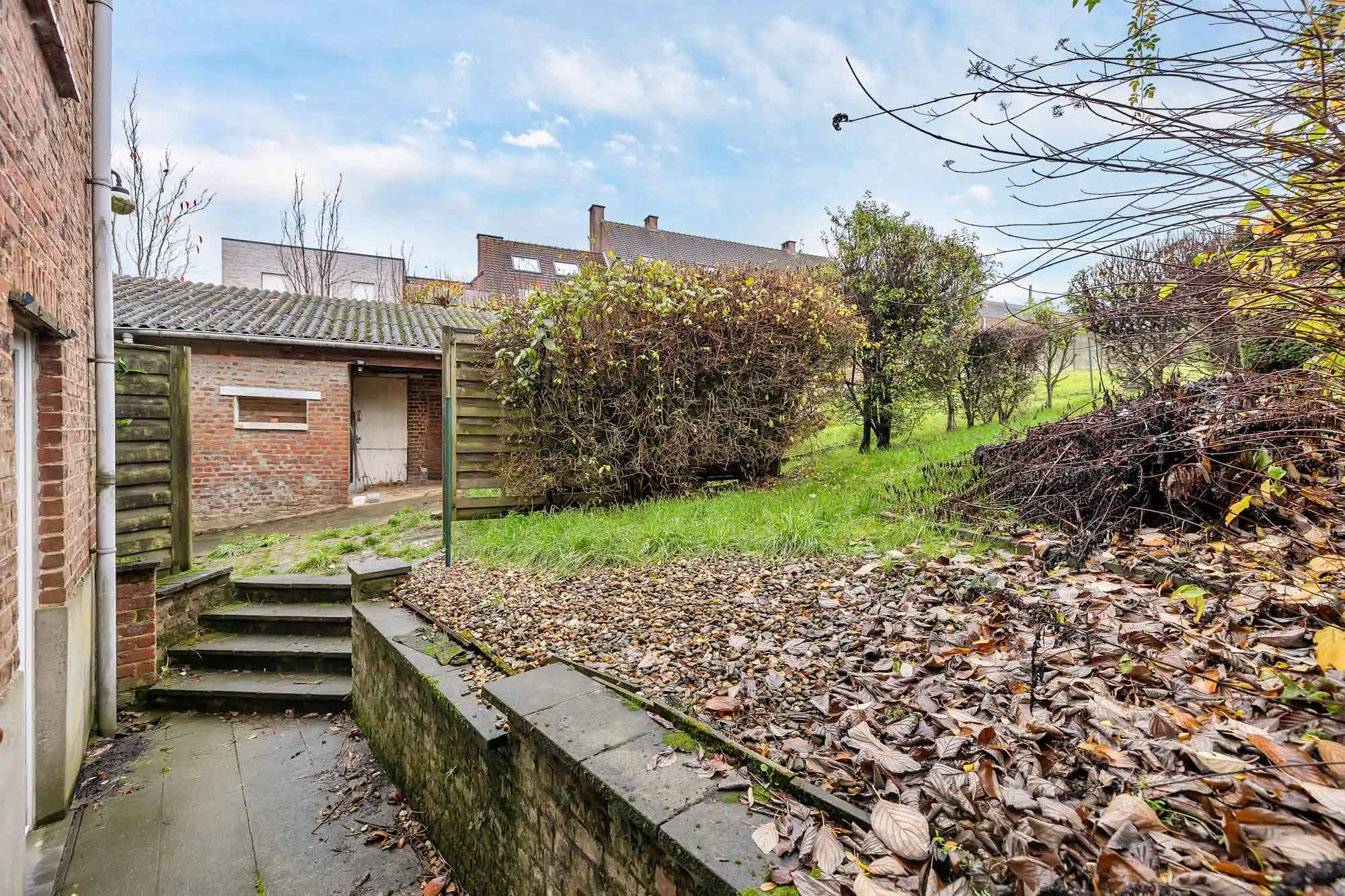 Te renoveren woning op 12a 80ca gelegen in centrum van Gooik foto 21
