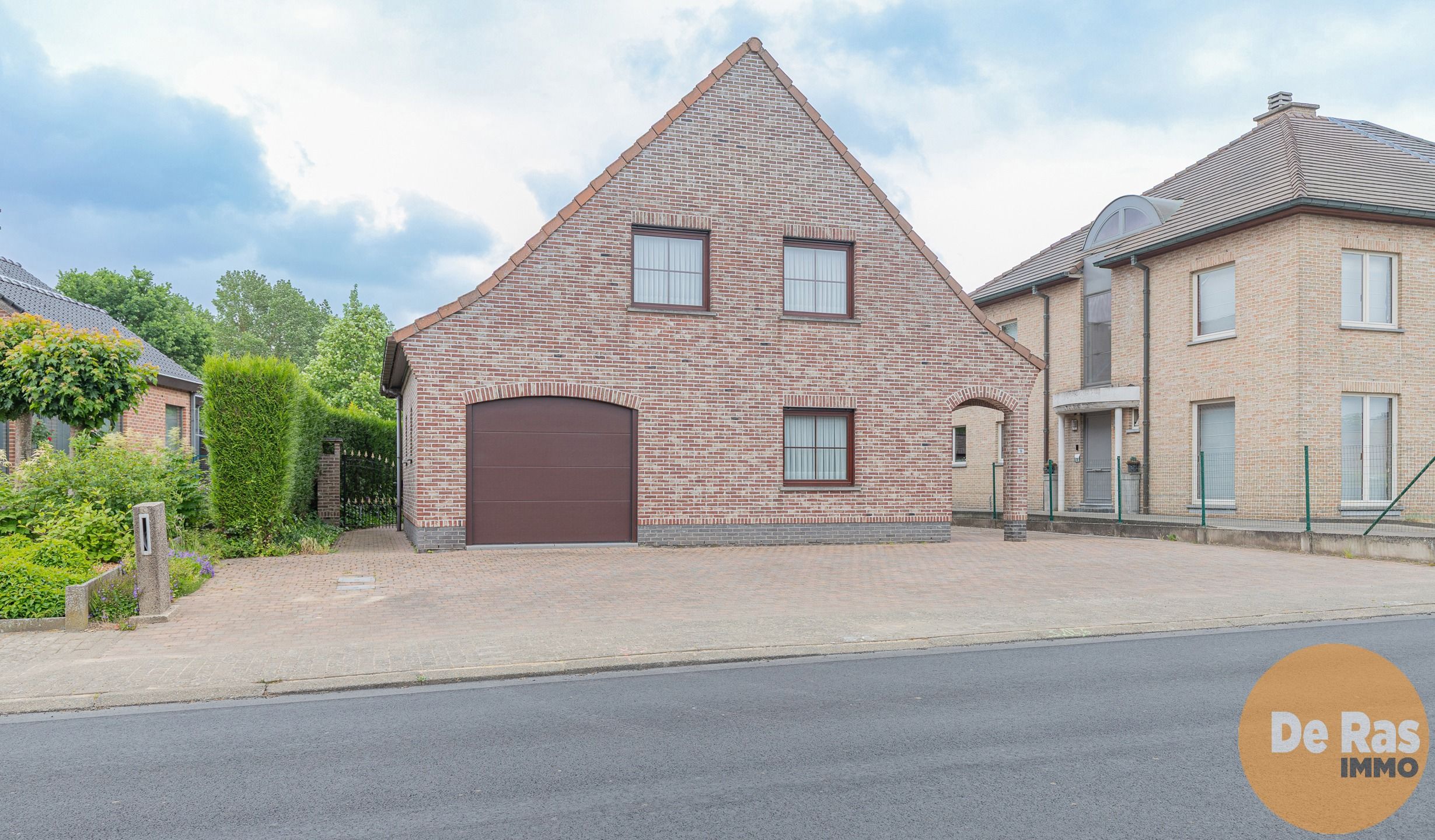 HAALTERT - SOLIDE WONING MET 3 KAMERS EN 2 GARAGES foto 27
