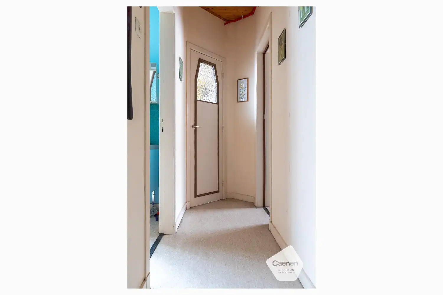 Volledig te renoveren twee slaapkamer appartement vlakbij het centrum van Blankenberge foto 12