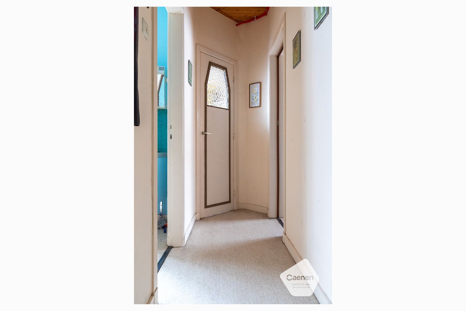 Volledig te renoveren twee slaapkamer appartement vlakbij het centrum van Blankenberge foto 12