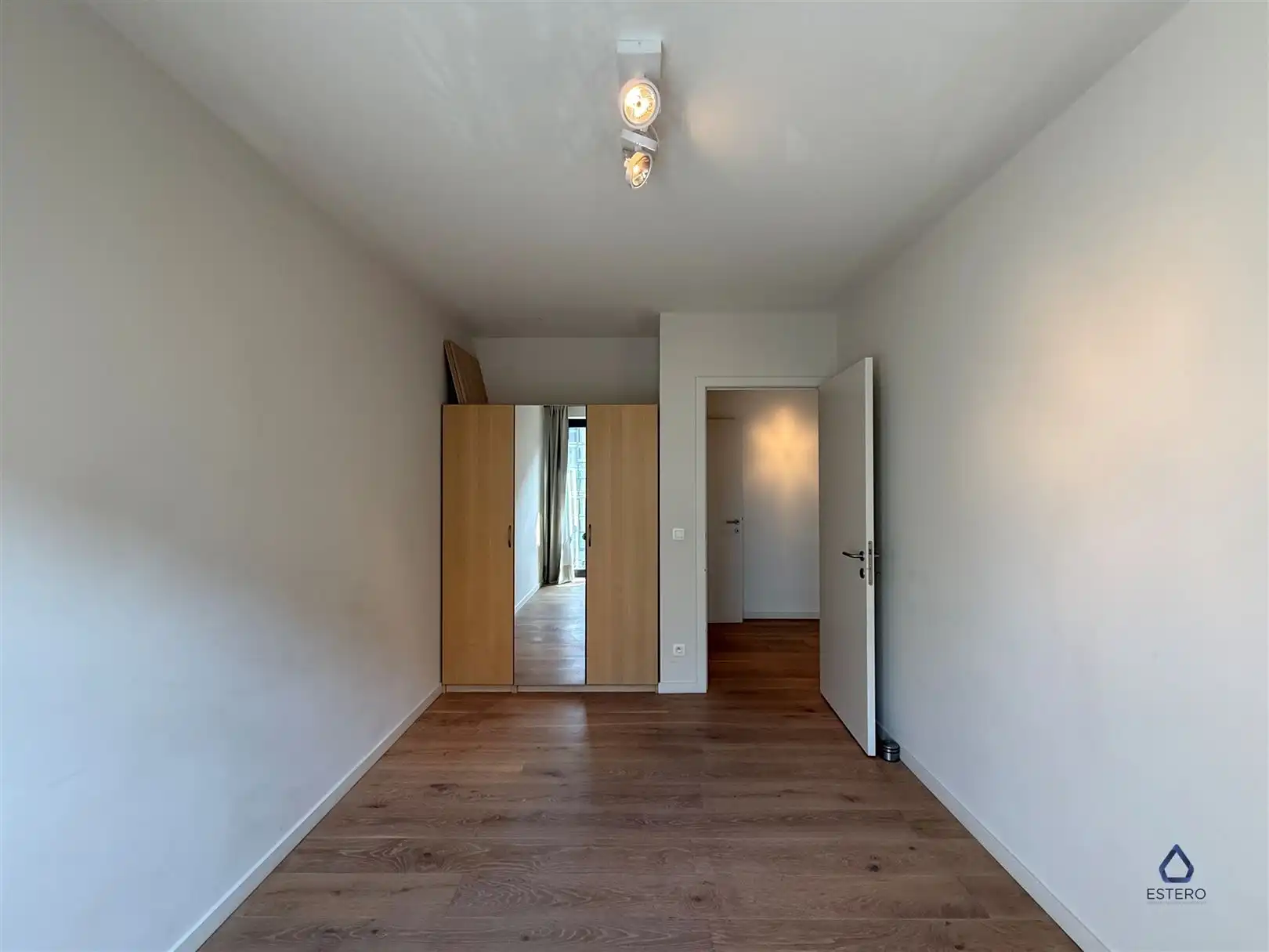 Modern nieuwbouwappt 2-SLK te Tour & Taxis foto 19