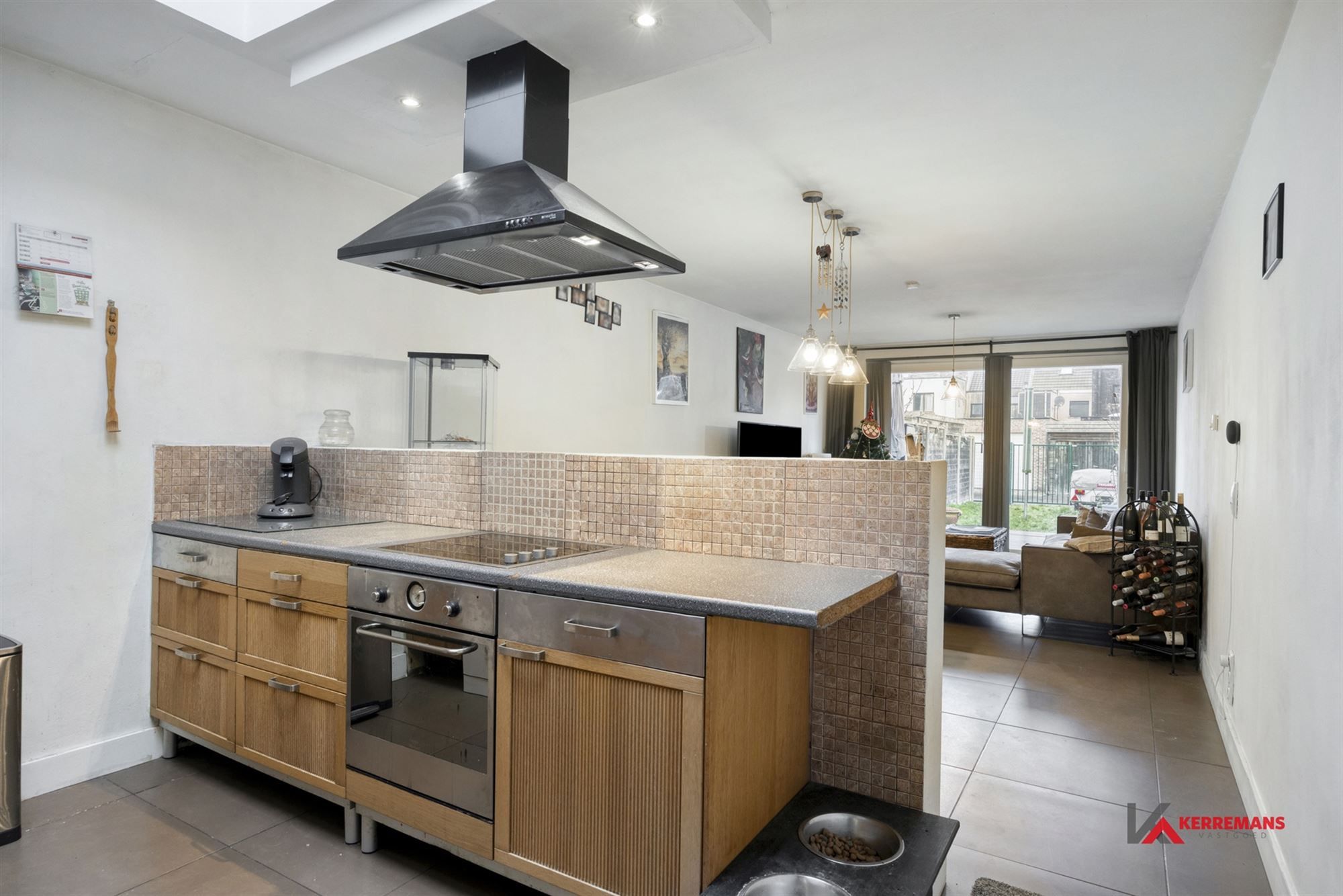 Woning met 2 (mogelijk 3) slaapkamers en tuin.  foto 3