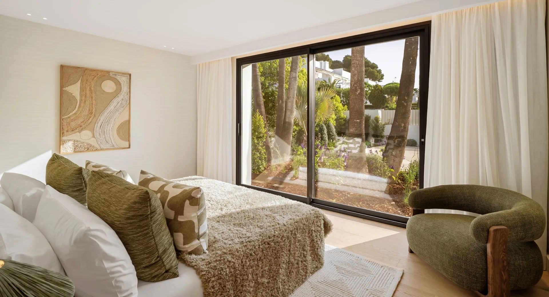 Pure perfectie in Nueva Andalucía: unieke villa met hoogwaardige afwerking foto 14