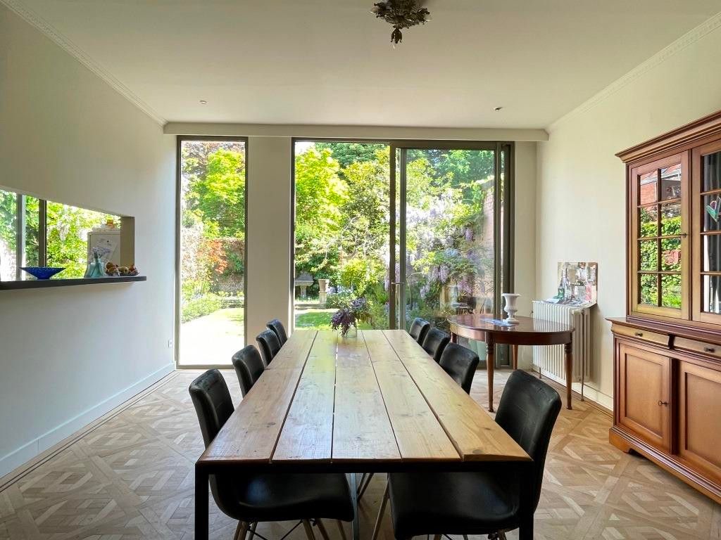 Prestigieus herenhuis met stadstuin gelegen Gent Sint-Pieters. foto 7