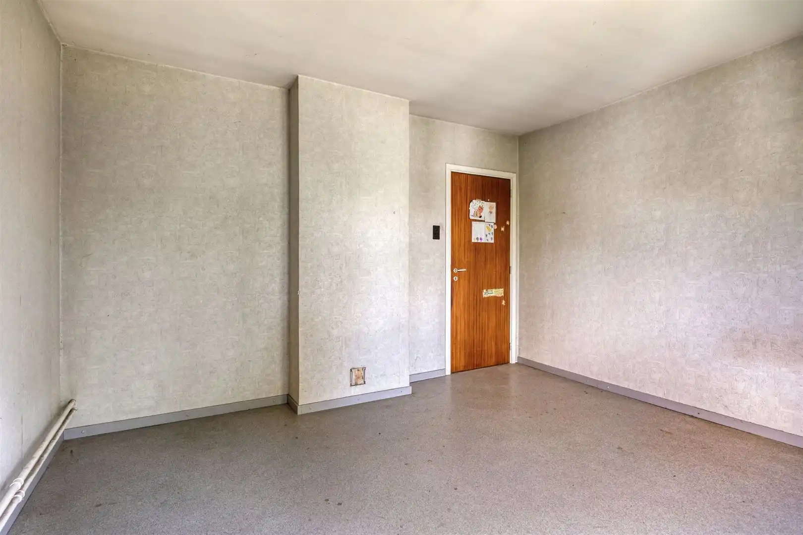 TE KOOP: Te renoveren woning met ruim perceel en projectmogelijkheden in Lummen! foto 17