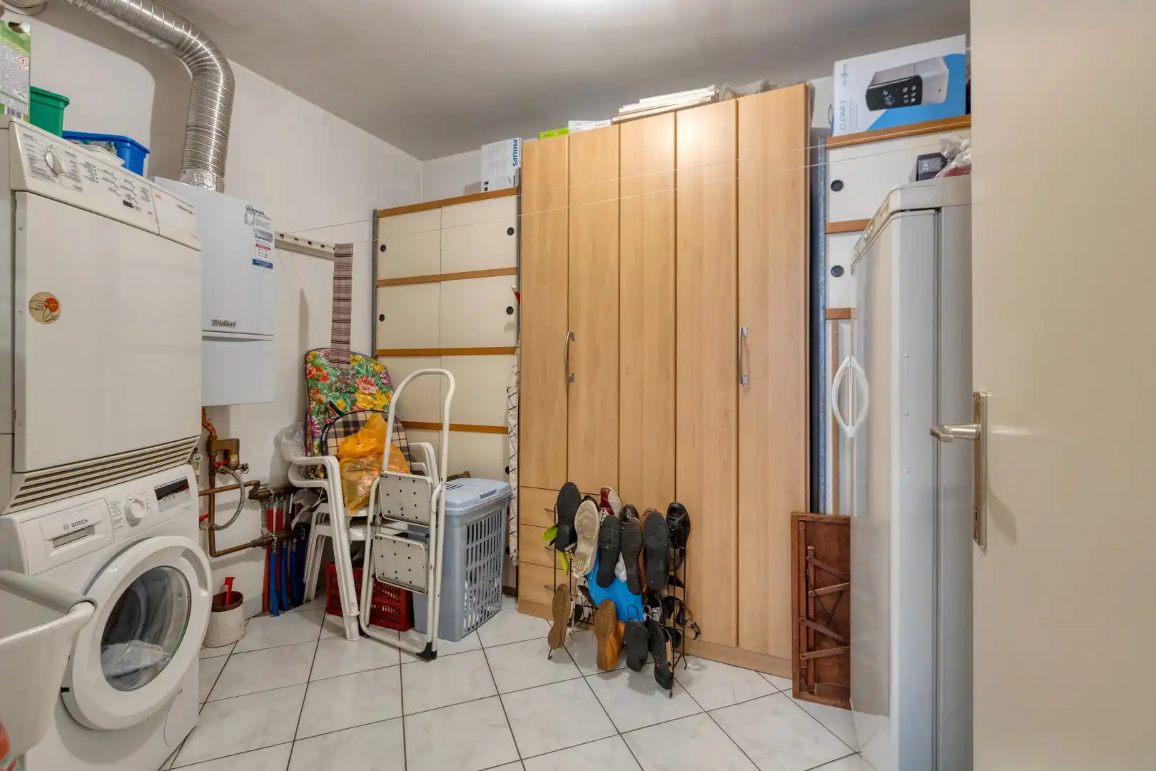 Goed onderhouden en gunstig gelegen app met 2 slpks. foto 18