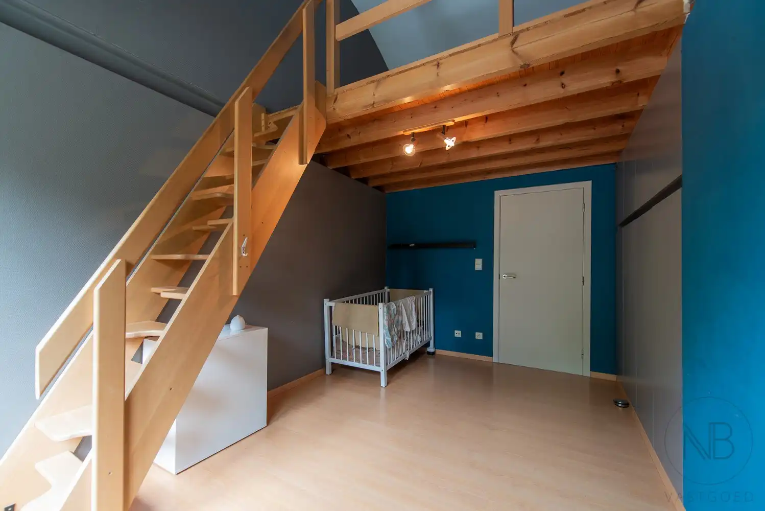 Moderne villa  met zwembad op toplocatie in Genk - instapklaar en future-proof foto 37