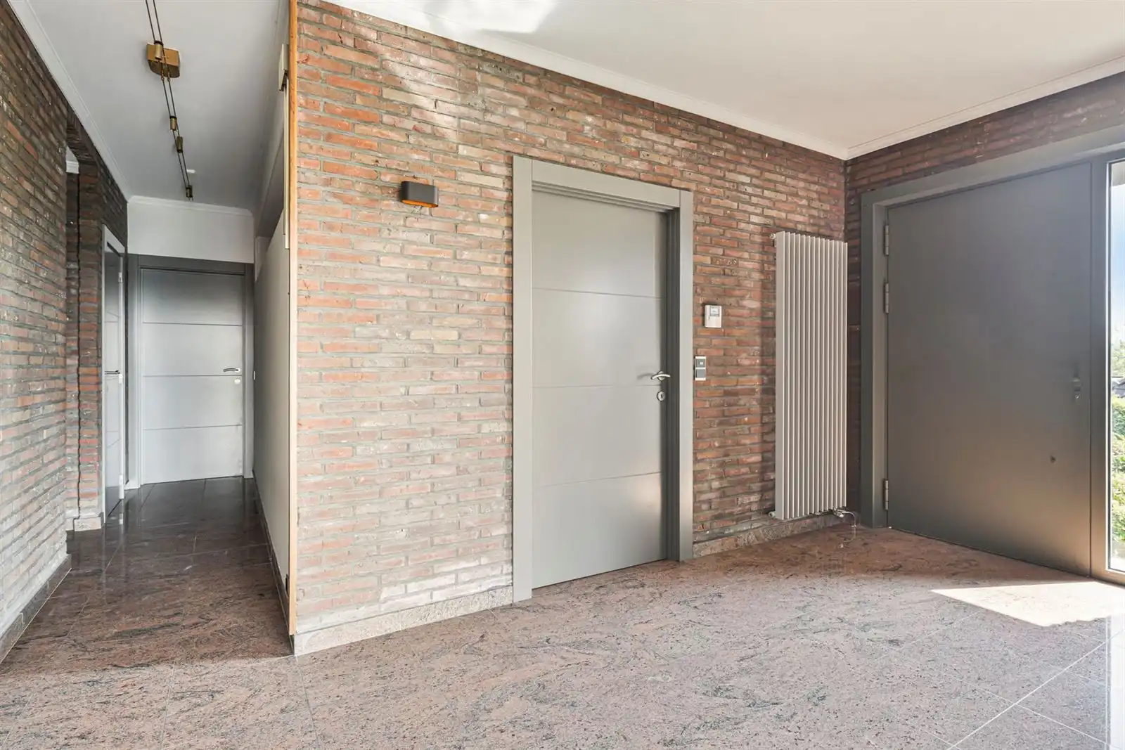 Gerenoveerde villa (450m²) met 4 à 5 slaapkamers op 17a 05ca foto 15