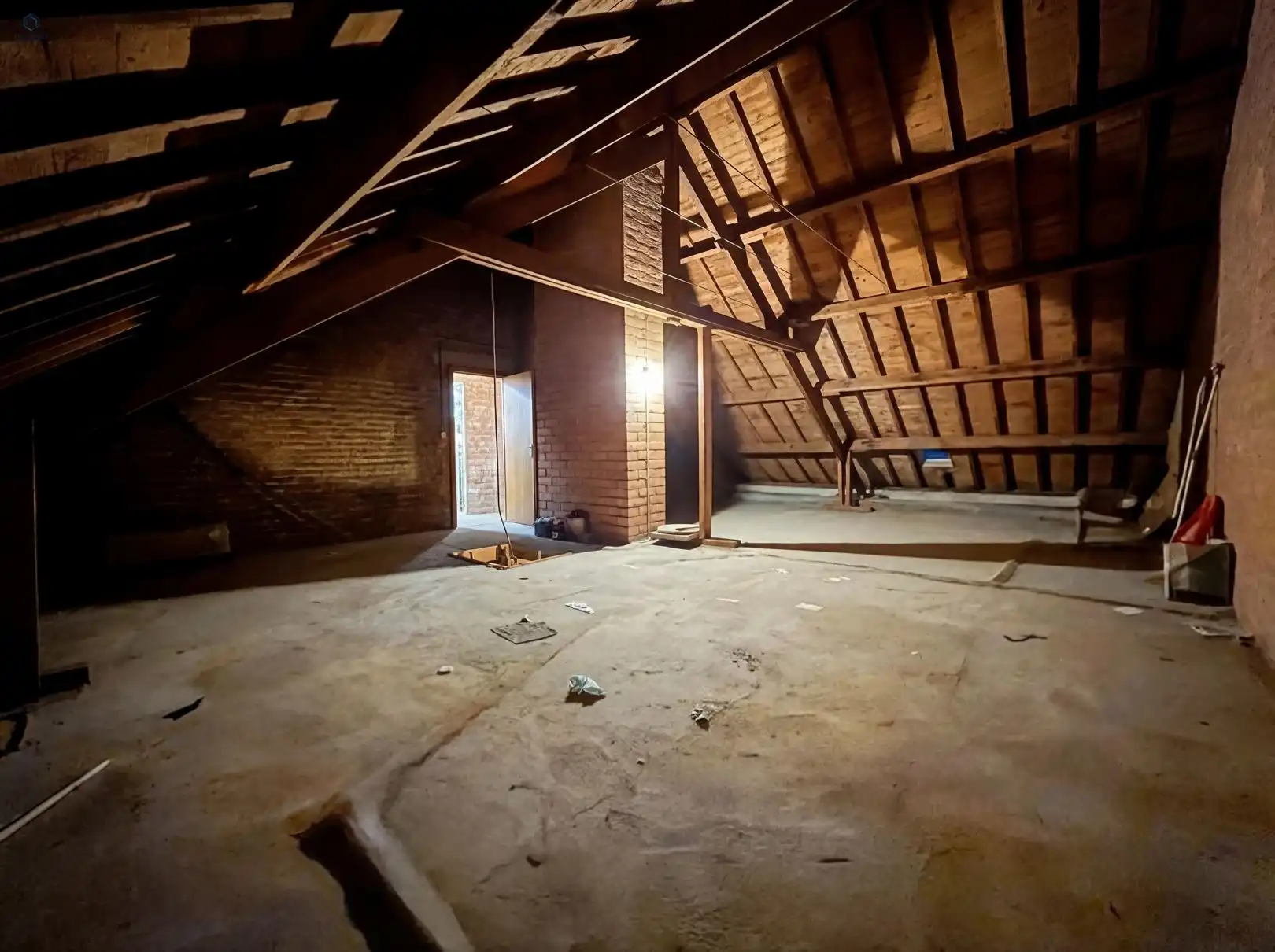 Te renoveren woning met 4 slaapkamers, garage en tuin op toplocatie in Denderleeuw foto 19