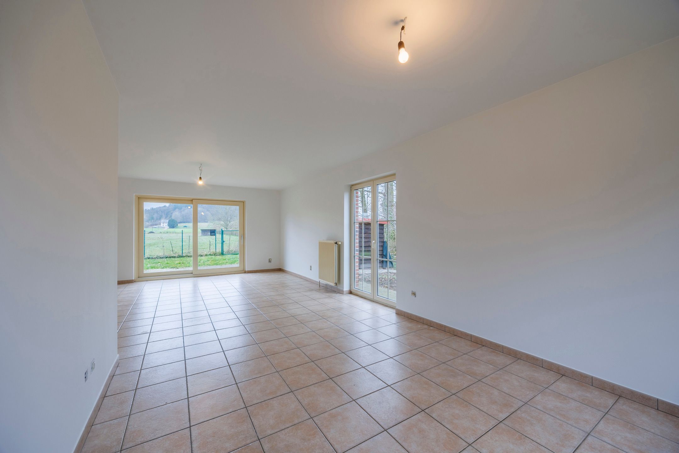 Landelijke, instapklare gezinswoning met 3 slaapkamers foto 3