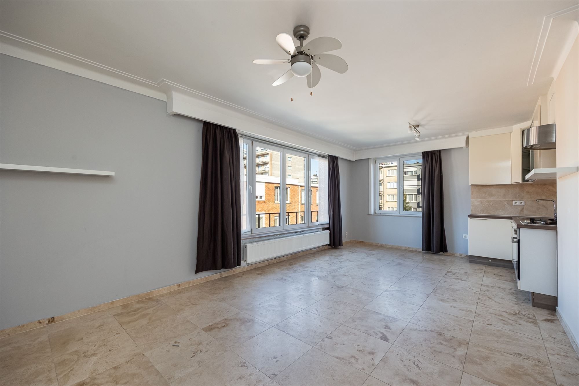 Verhuurd investeringsappartement met 2 slaapkamers foto 6
