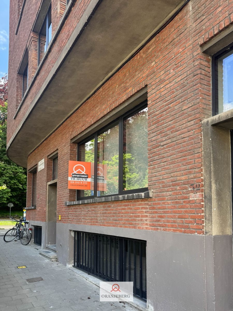 Gerenoveerd ruim duplex appartement met 2 slpk's foto 43