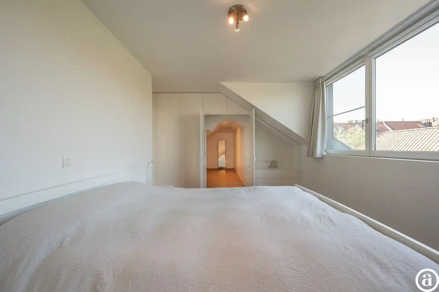 Prachtige, lichtrijke woning in hartje Zoute.  foto 13
