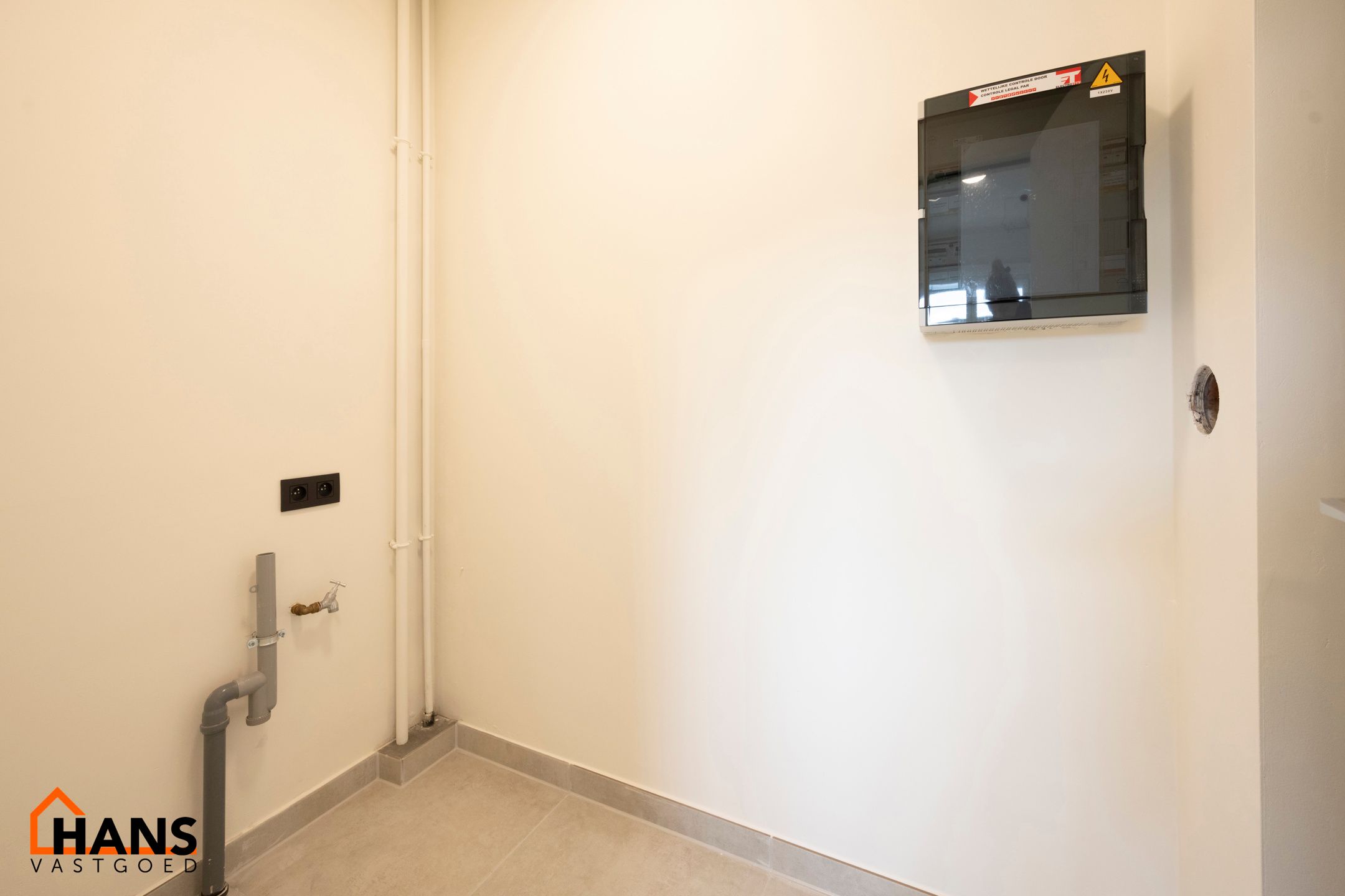 Gerenoveerd appartement met garagebox. foto 6