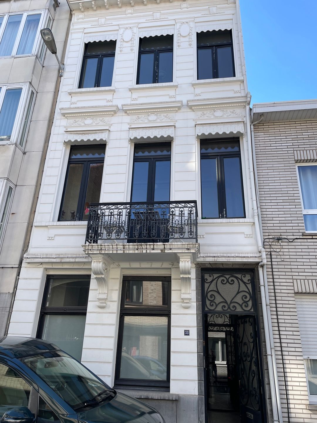 Leuke gelijkvloerse studio met koer foto 2