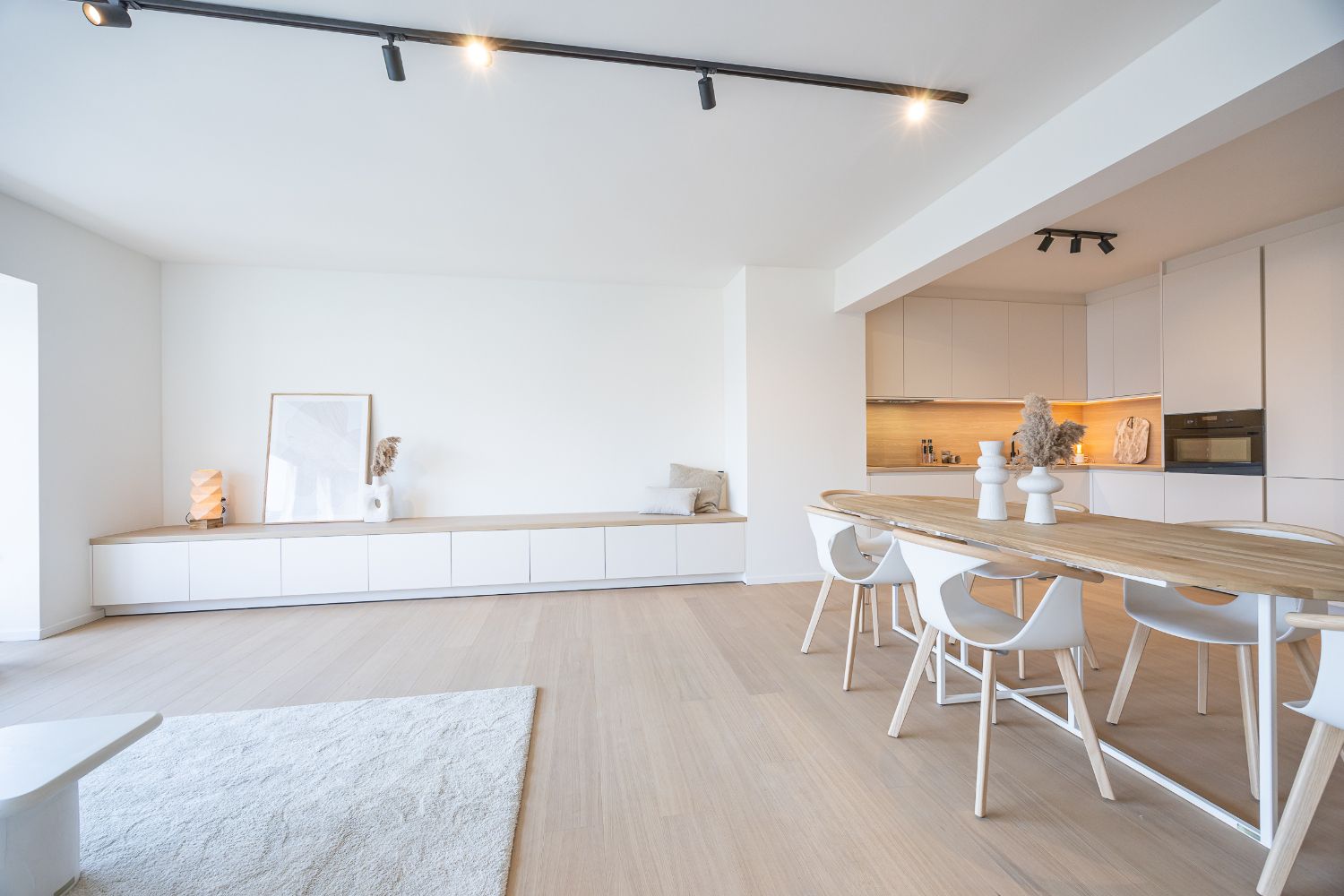 Gerenoveerd appartement met open zicht! foto 4
