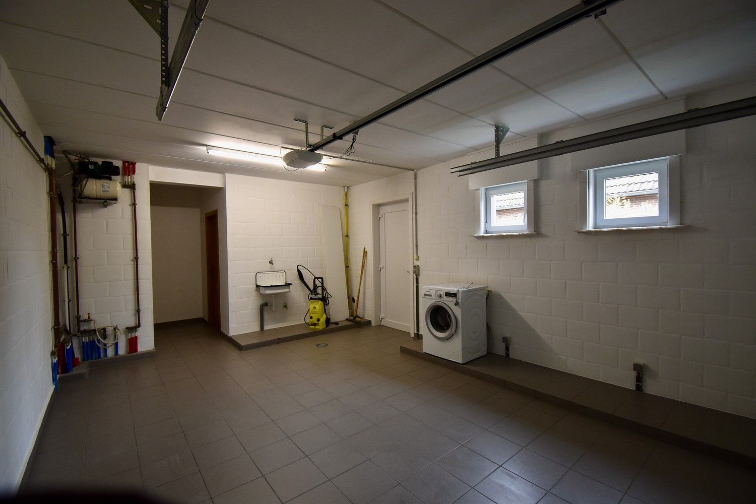 Zeer ruime en comfortabele woning in centrum Ruiselede foto 19