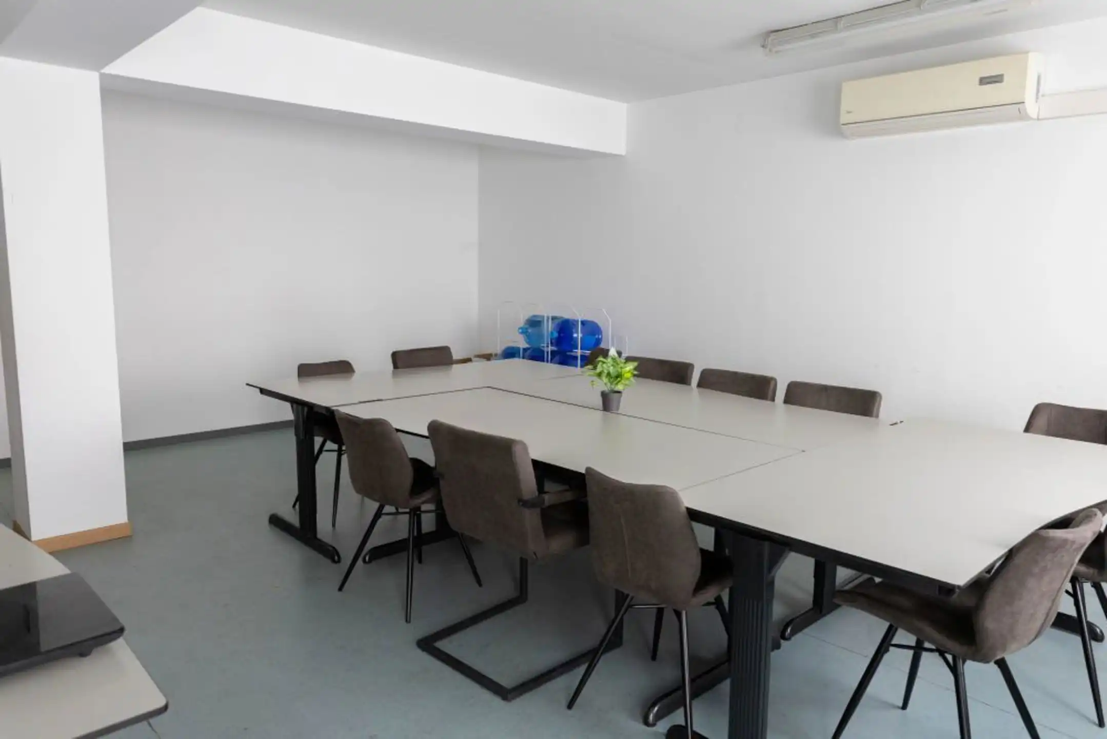 Kantoor te huur op de 1ste verdieping foto 6