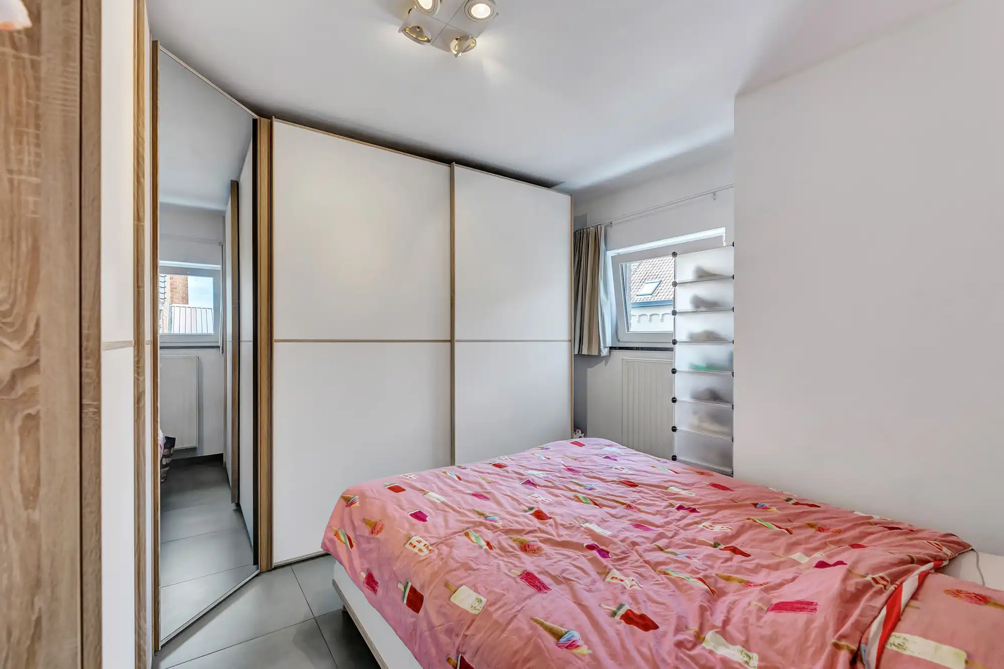 Instapklaar appartement op goede locatie foto 11