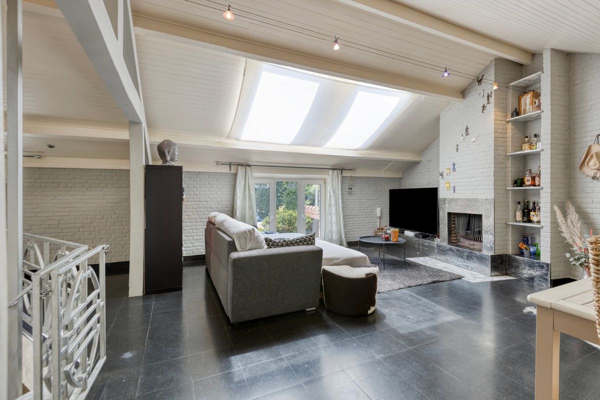 Authentieke hoevewoning met gezellige binnenkoer foto 18