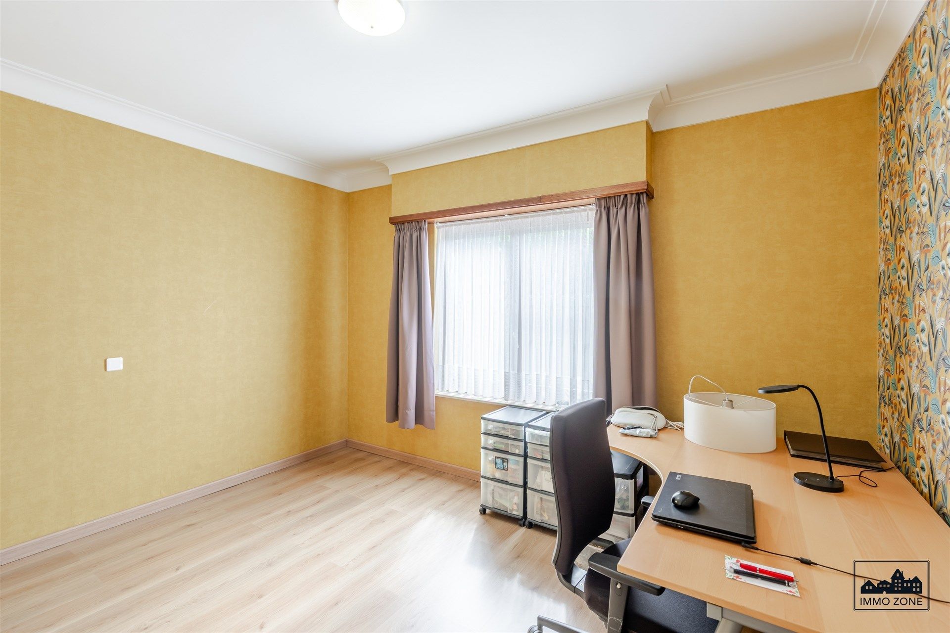 Ruime, gerenoveerde bungalow te koop in De Klinge foto 7
