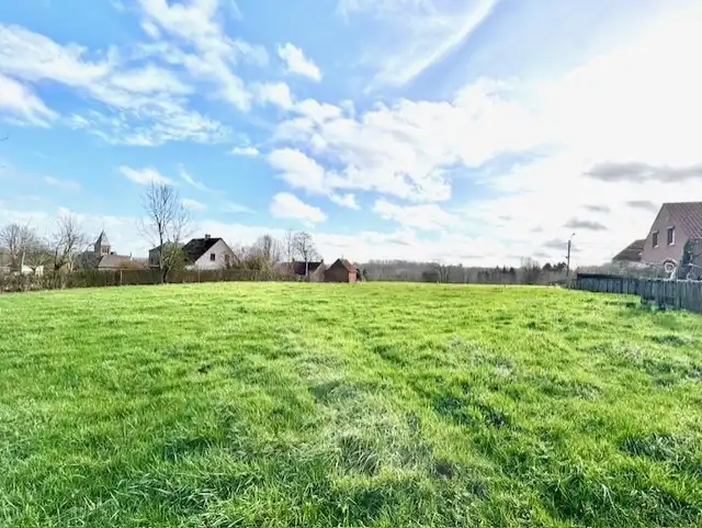 TERRAIN A BATIR | BOUWGROND | 1.561 M² foto 3