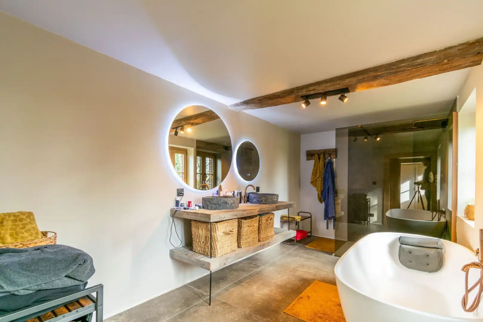 GERENOVEERDE KARAKTER HOEVE OP 20 ARE!  foto 17