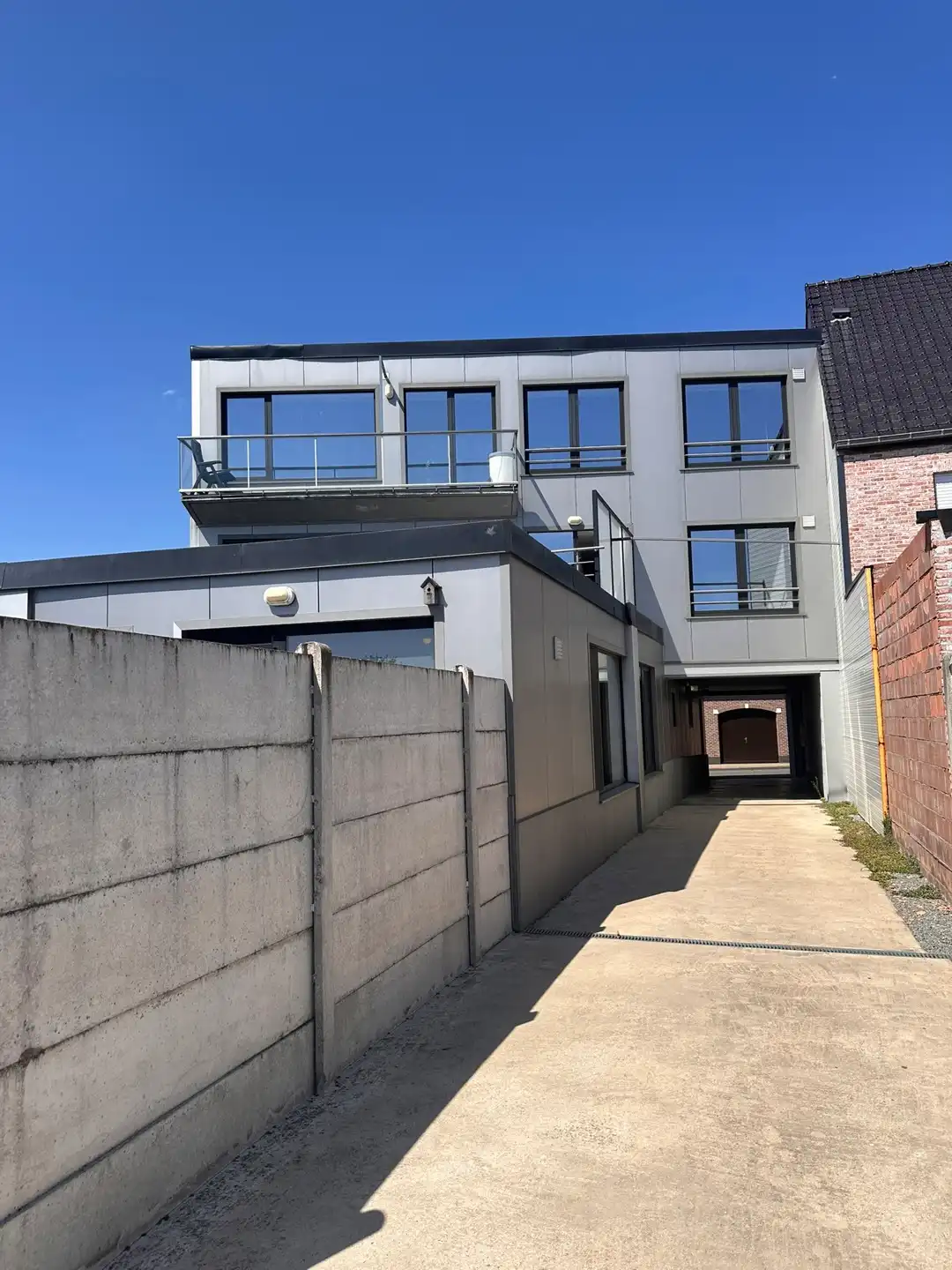 GEZELLIG APPARTEMENT MET TERRAS EN GARAGE foto 10